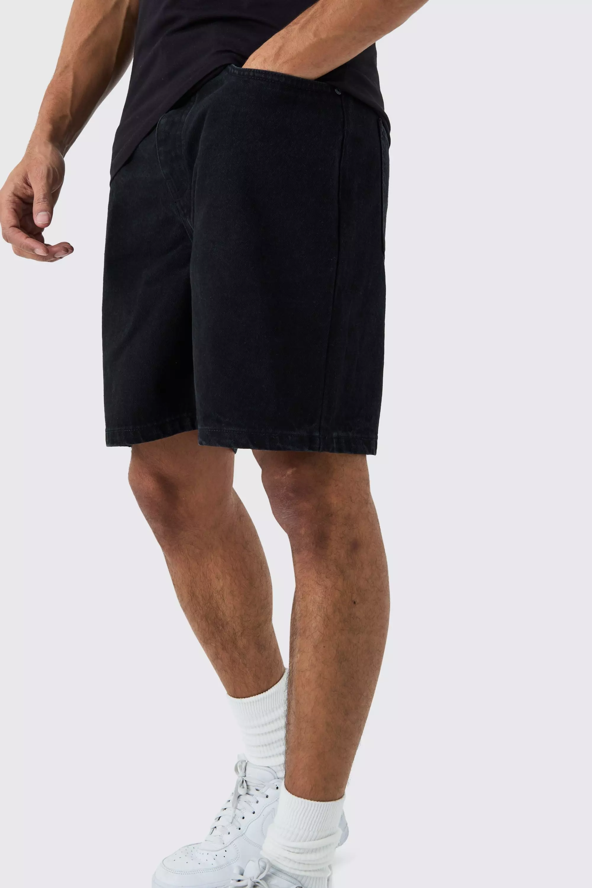 Relaxed Rigid Denim Shorts In Black True black