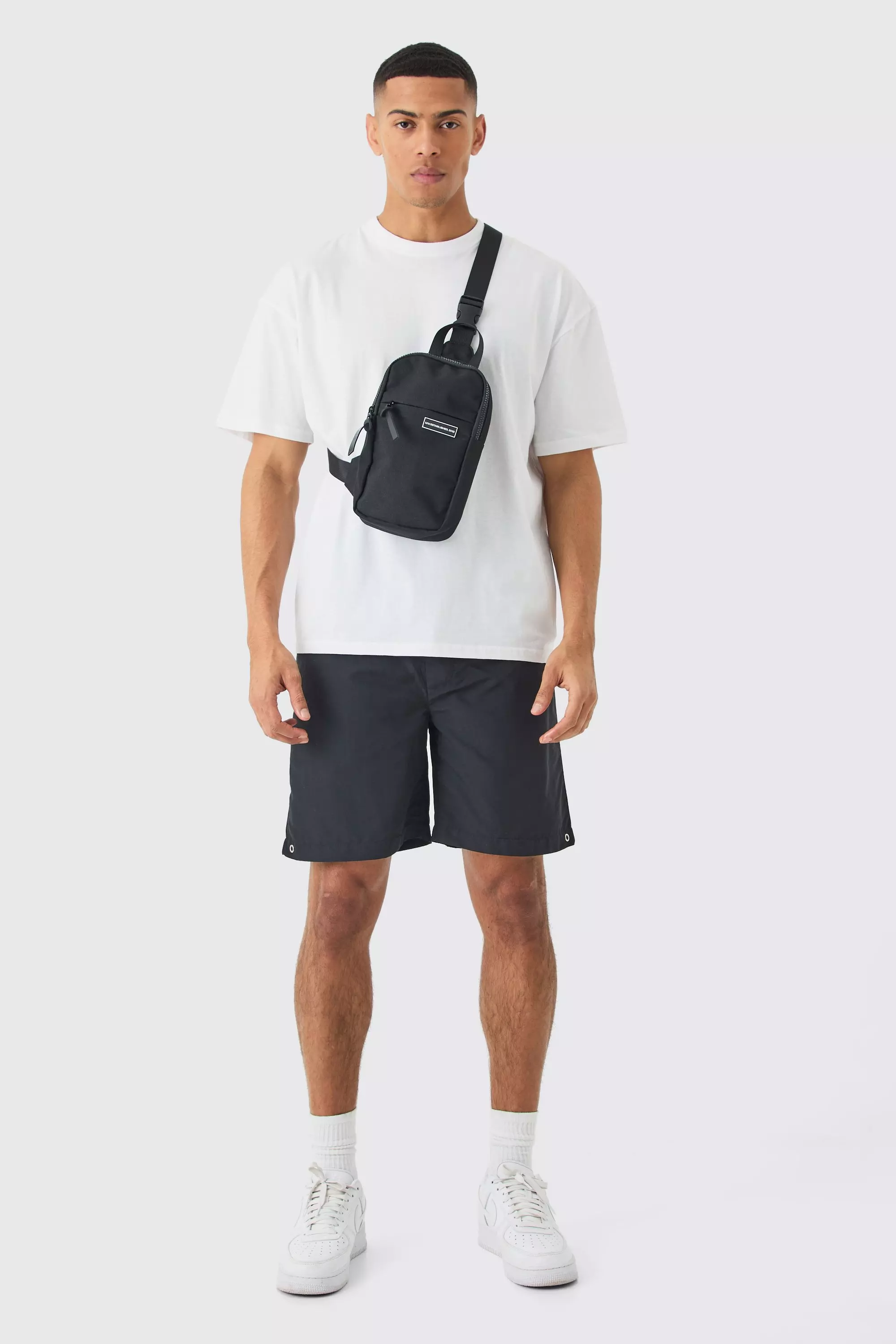 Mini Nylon-Umhängetasche, Black alternatives Bild