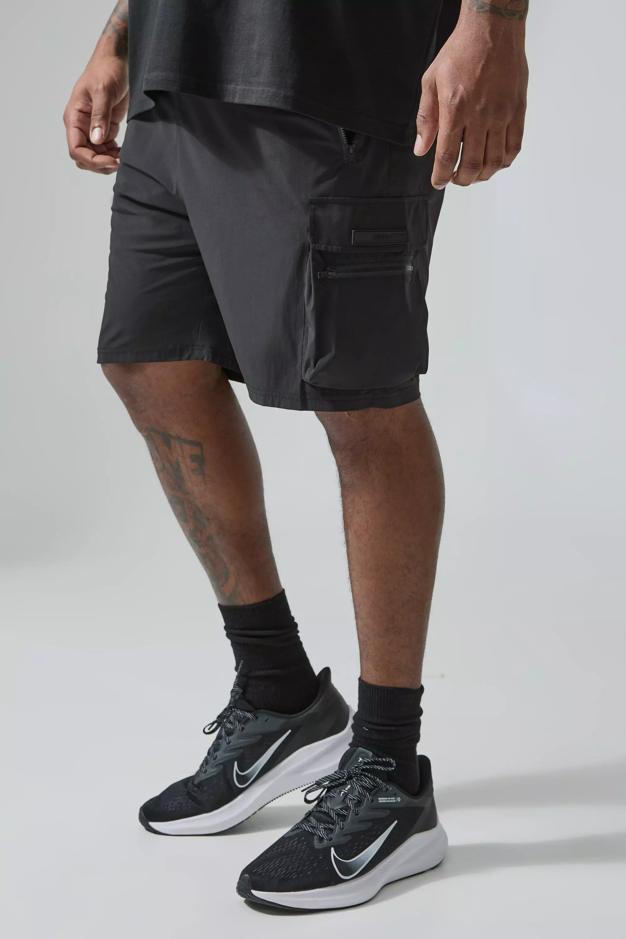Grande taille - Short cargo léger - MAN Active, Black autre image