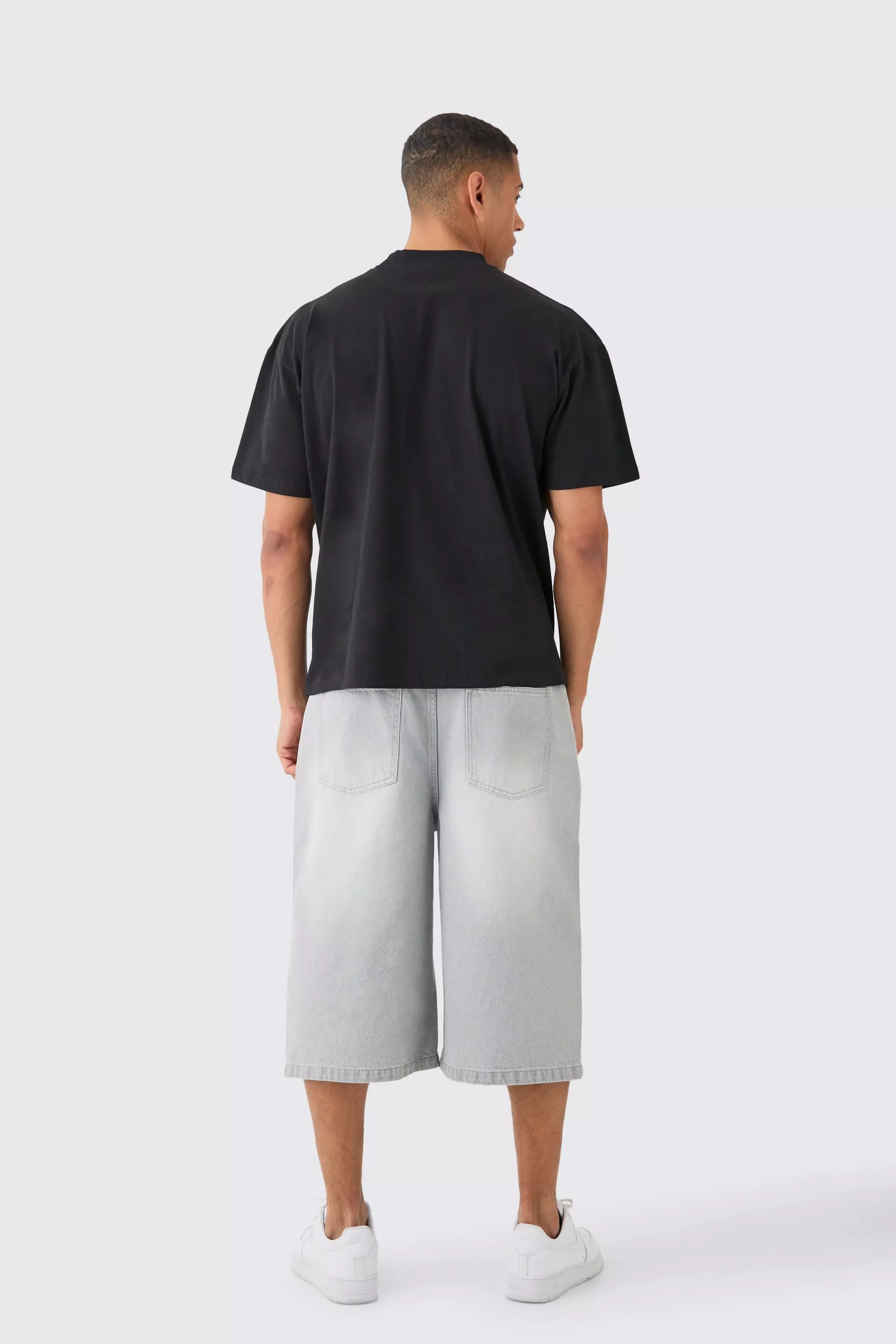 Basic Oversized Extended Neck T-Shirt, Black alternatives Bild