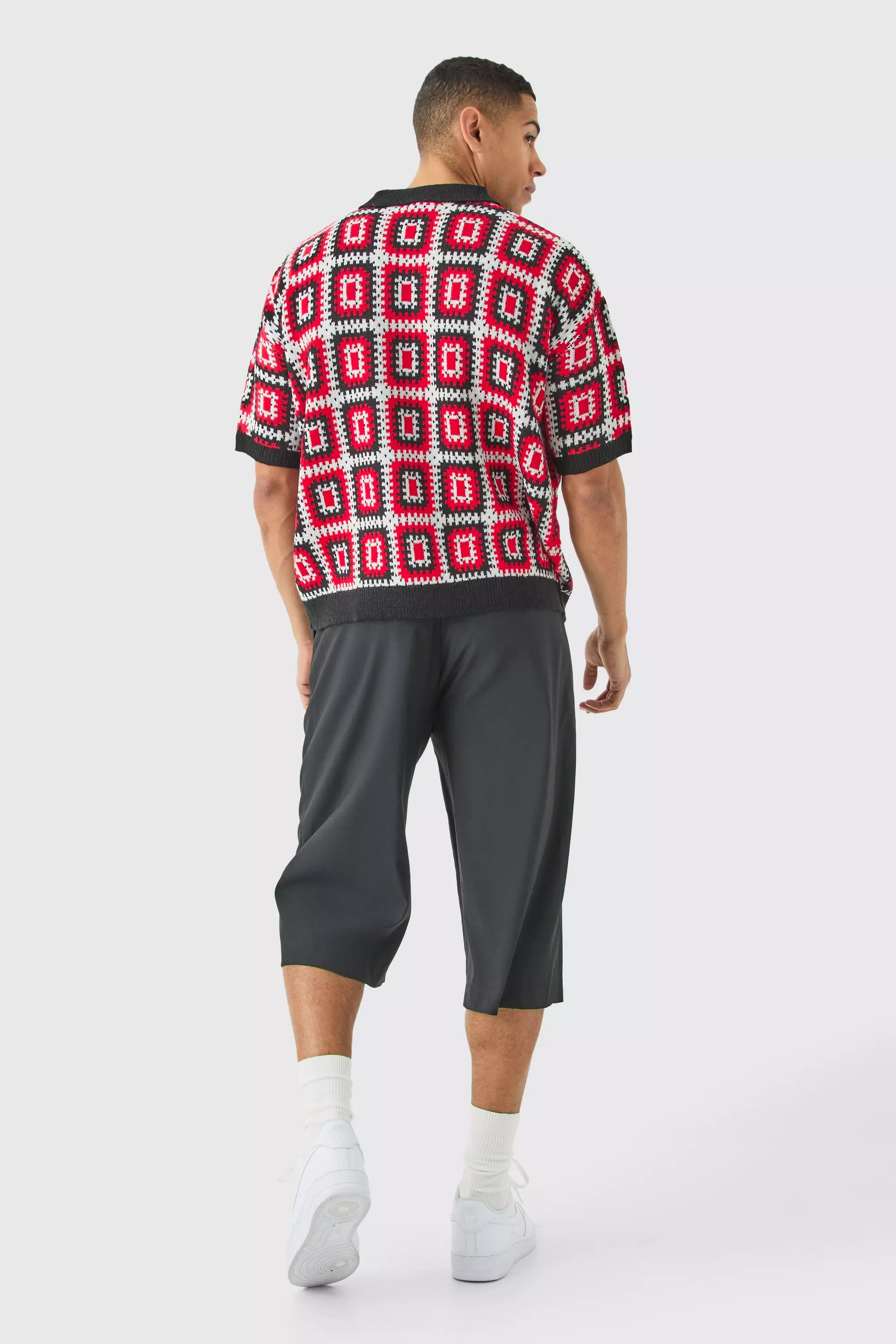 Kurzärmliges kastiges gehäkeltes Poloshirt in Rot, Red alternatives Bild