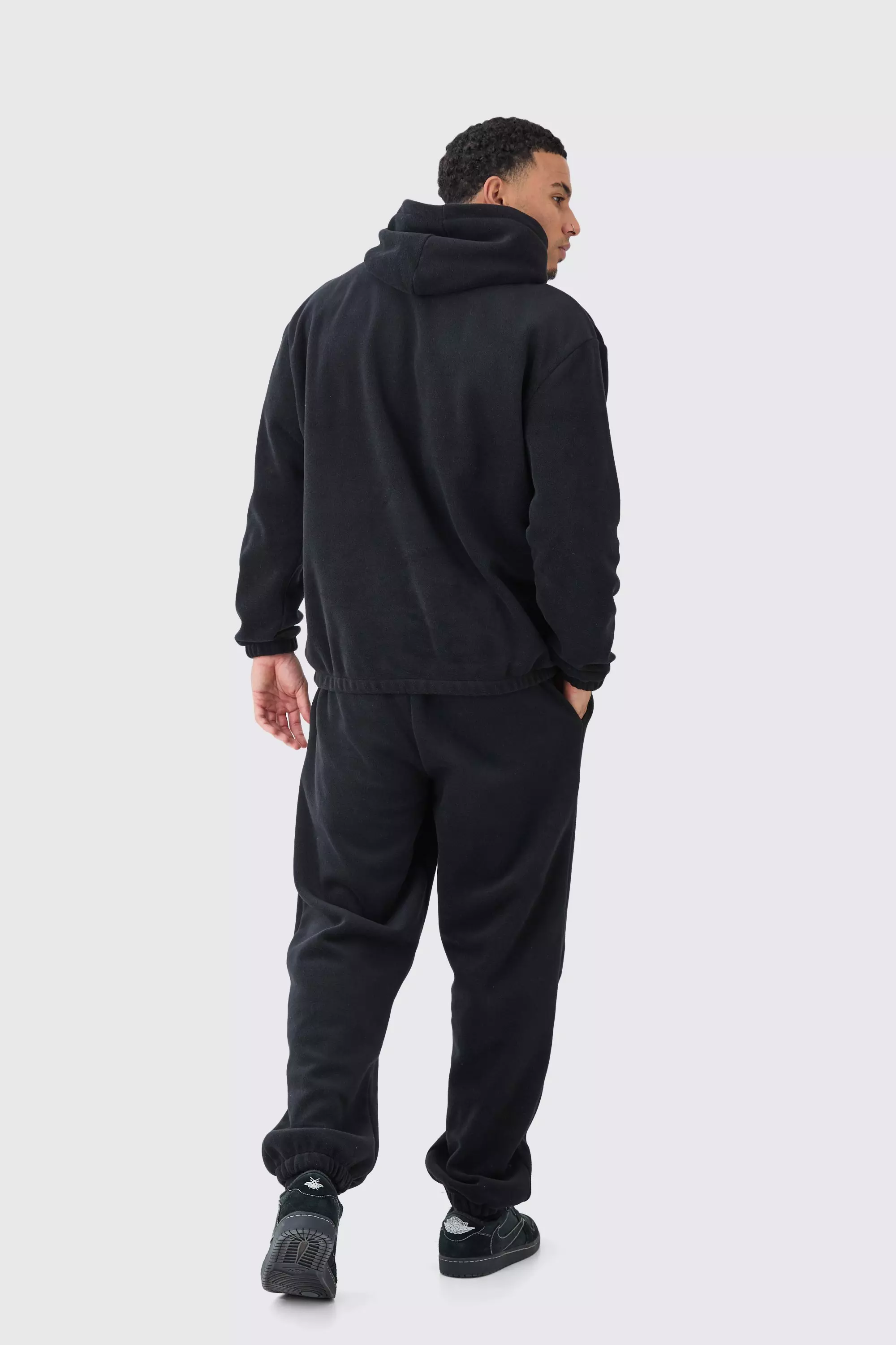 Man Oversized Fleece Hooded Tracksuit boohooMAN DE