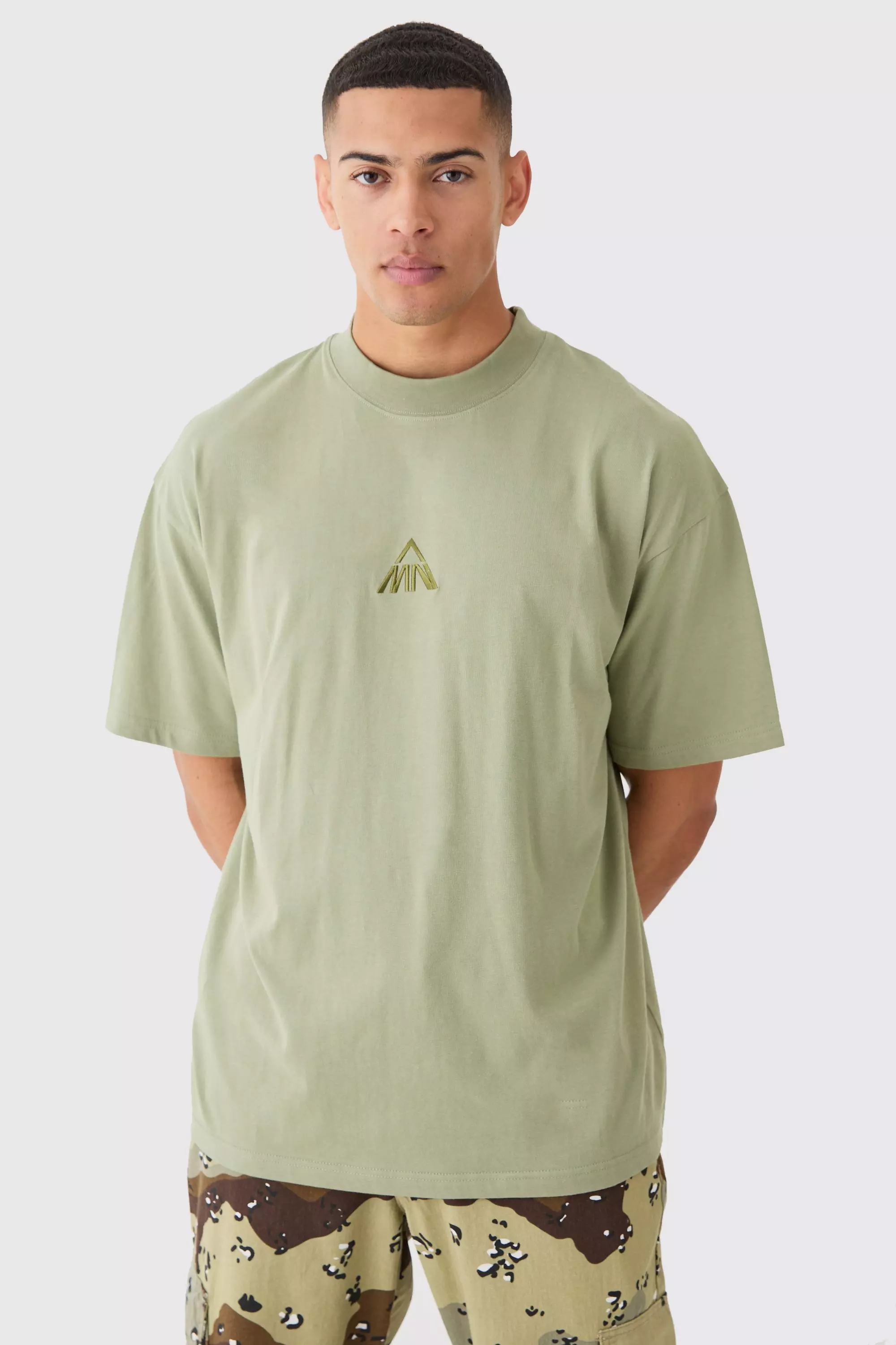 Khaki Man Oversized T-Shirt Met Brede Nek alternatieve afbeelding