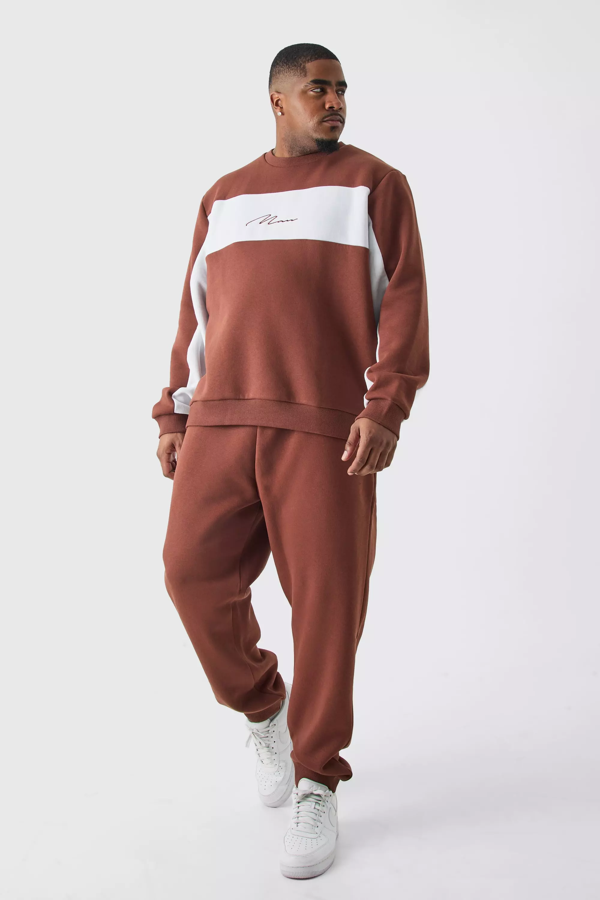 Brown Plus Colour Block Man Sweatshirt Tracksuit In Chocolate