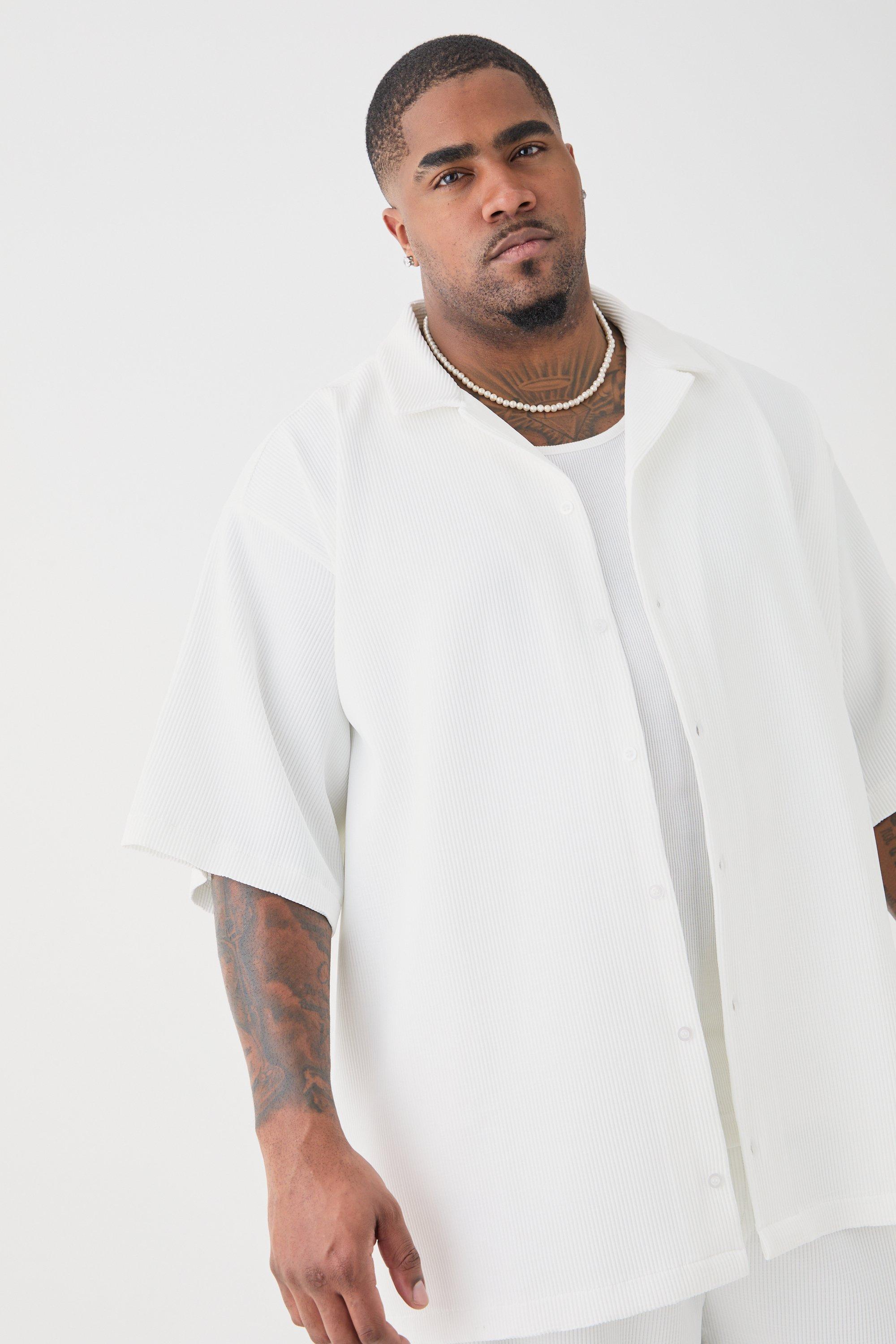 Plus Short Sleeve Revere Oversized Pleated Shirt