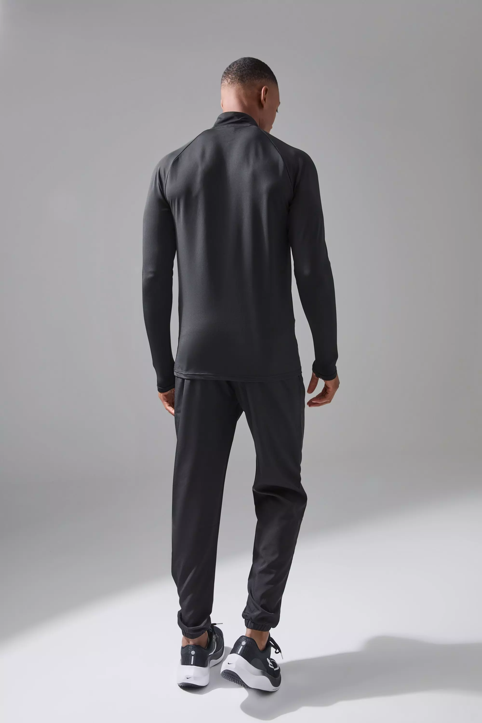 Man Active Quarter Zip and Sweatpants Tracksuit | boohooMAN USA