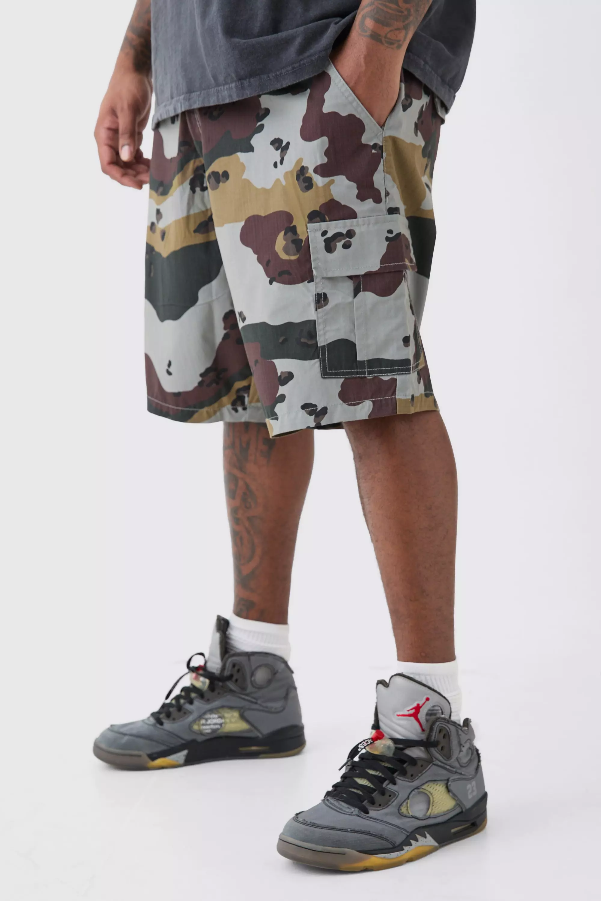 Plus Fixed Waist Camo Twill Cargo Short Multi