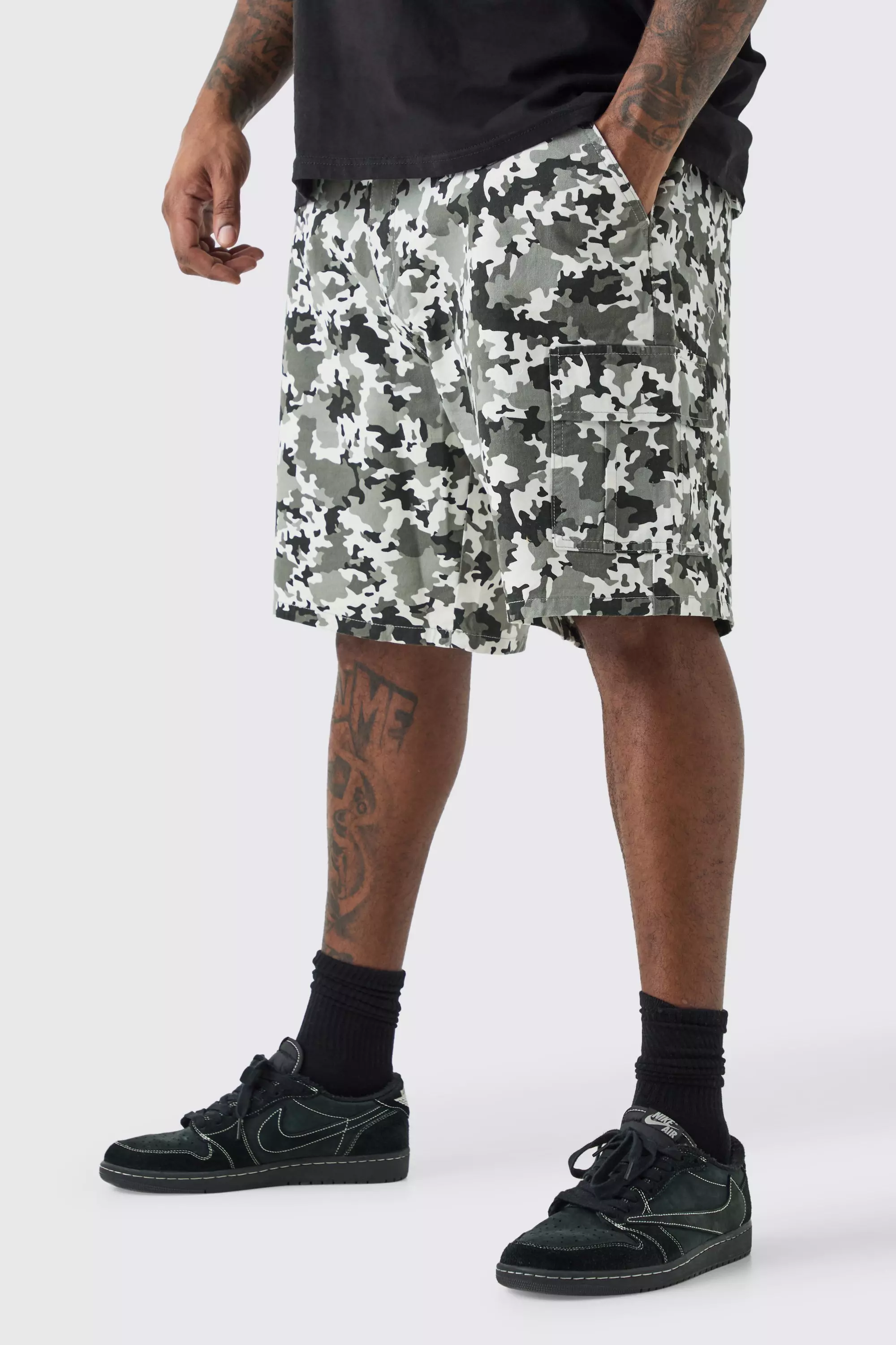 Plus Fixed Waist Camo Twill Cargo Short Multi