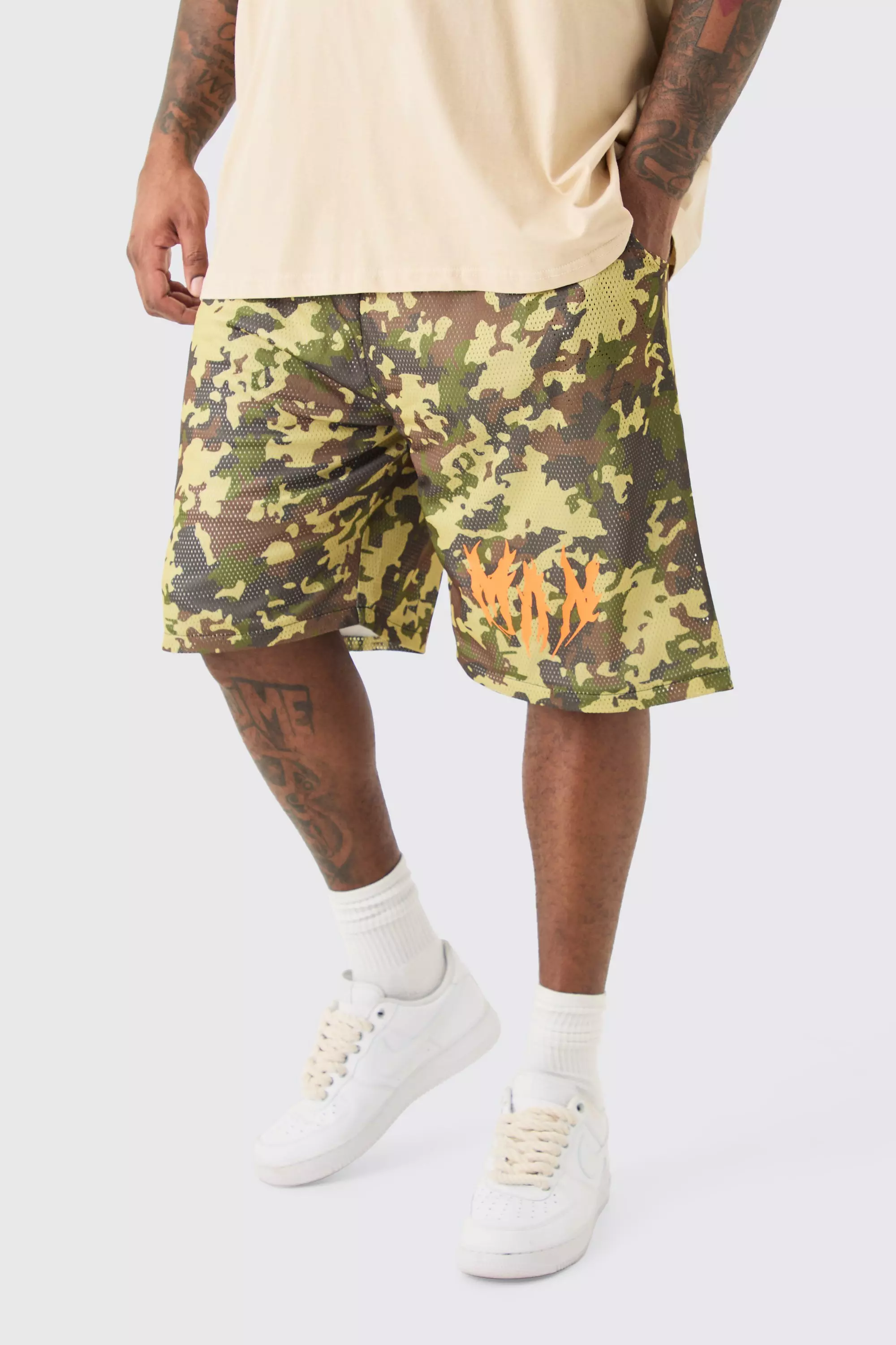 Plus Man Mesh Camo Basketball Short Multi