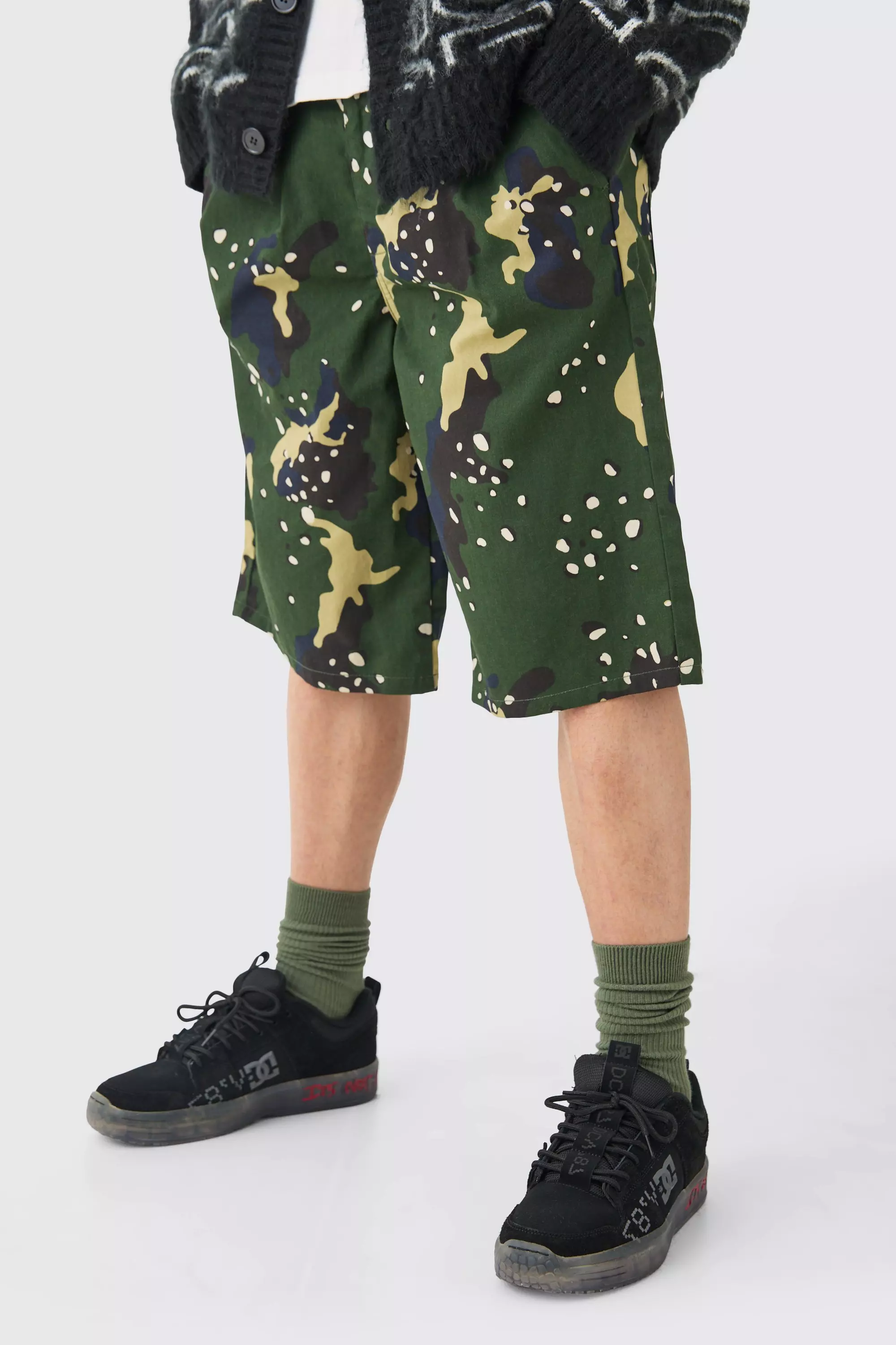 Camouflage Jorts mit Komfort-Bund und Gürtel, Khaki alternatives Bild
