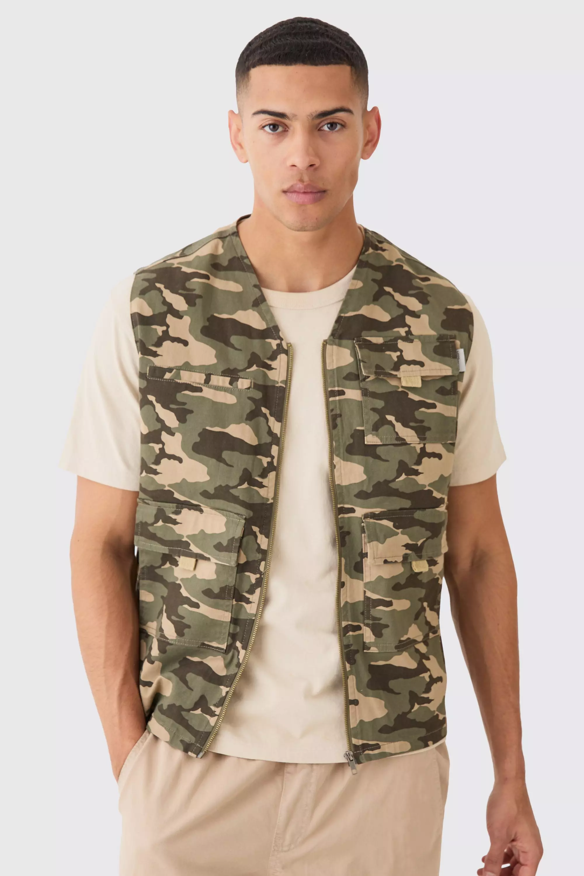 Camo Twill Utility Vest Green