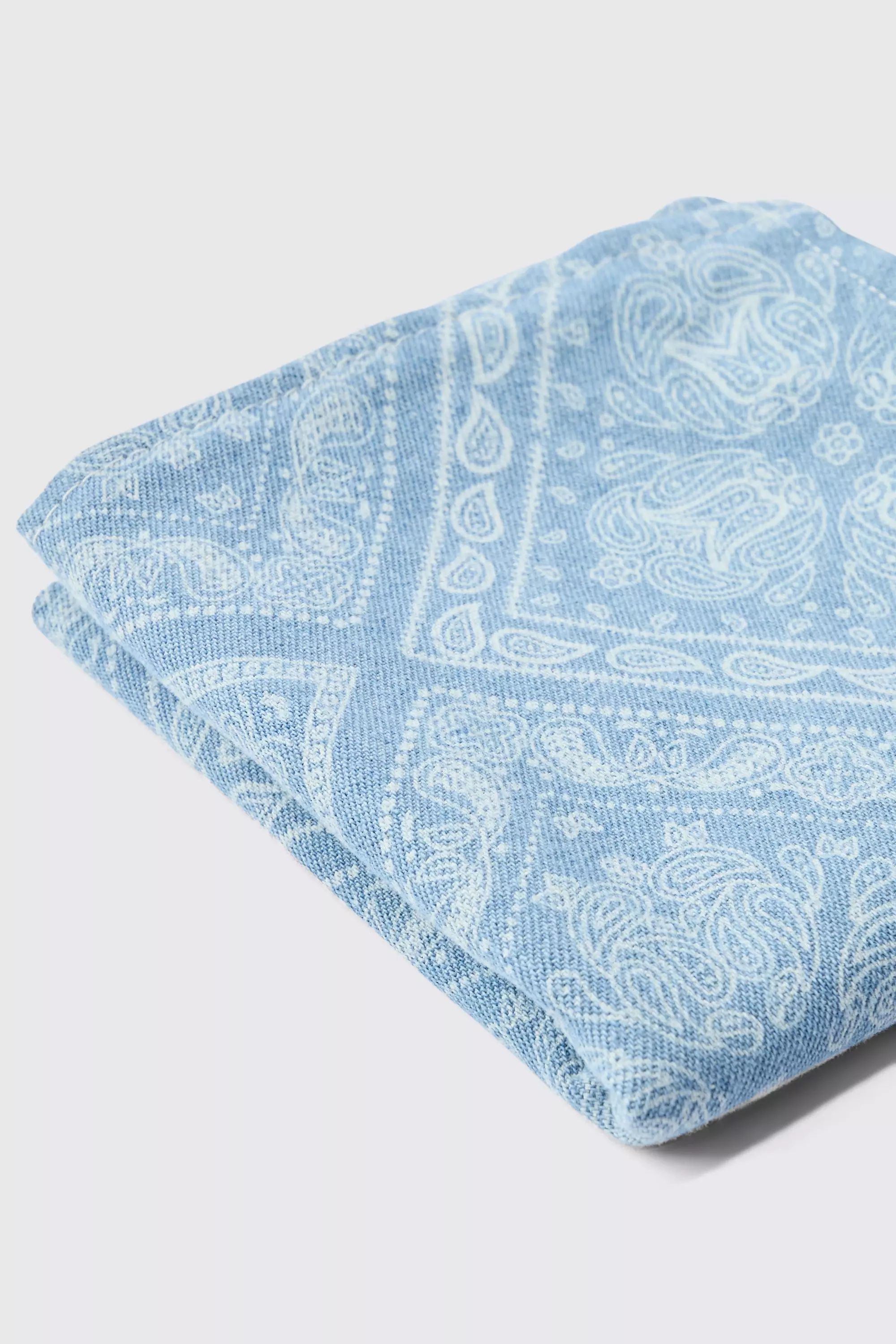 Denim Paisley Printed Bandana In Blue alternative image