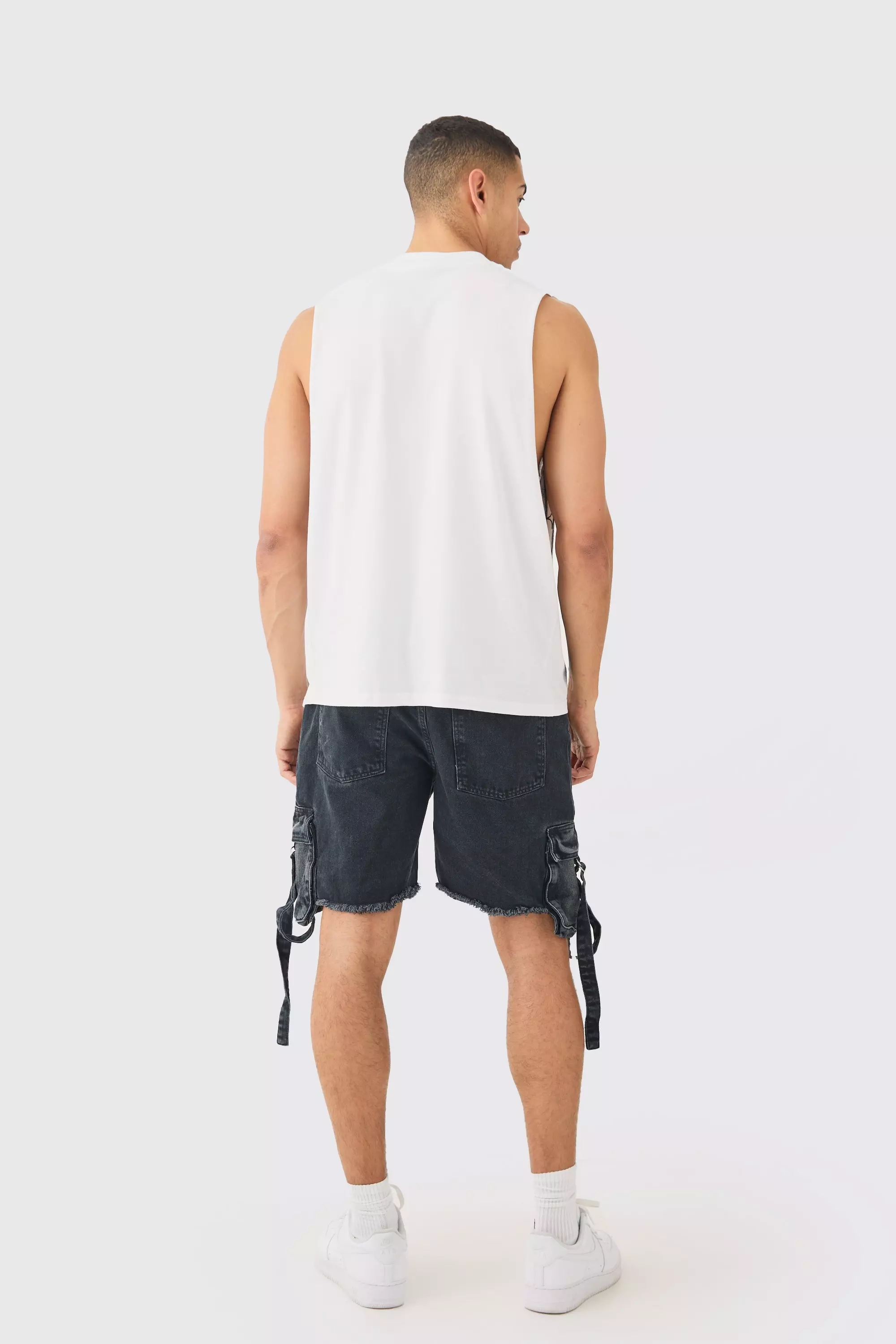 Relaxed Rigid Cargo Pocket Denim Short In Washed Black alternative image
