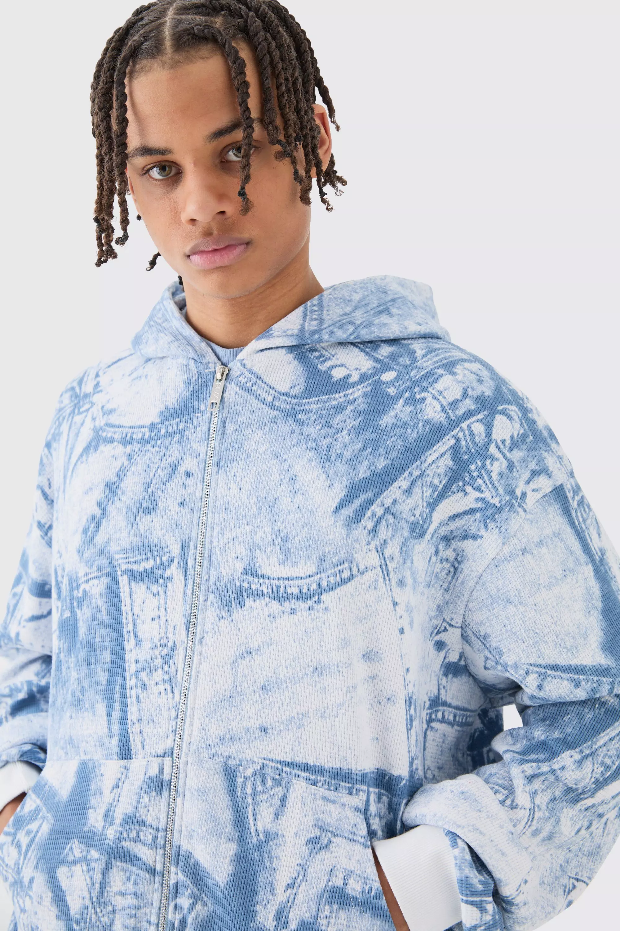 Blue Oversized Oorknopjes Met Blad Detail alternatieve afbeelding