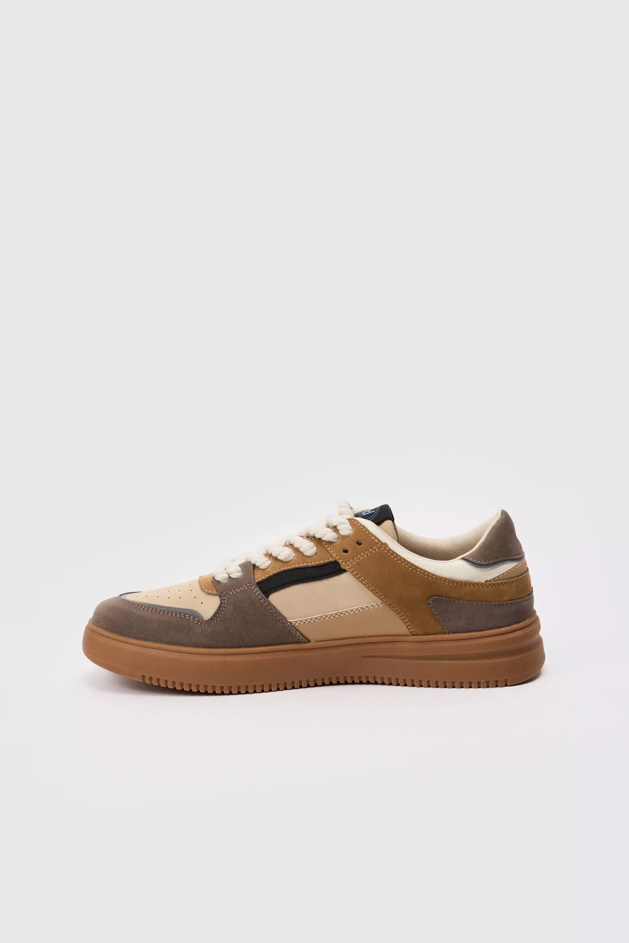 Ofcl Tab Chunky Rope Lace Trainers In Tan alternative image