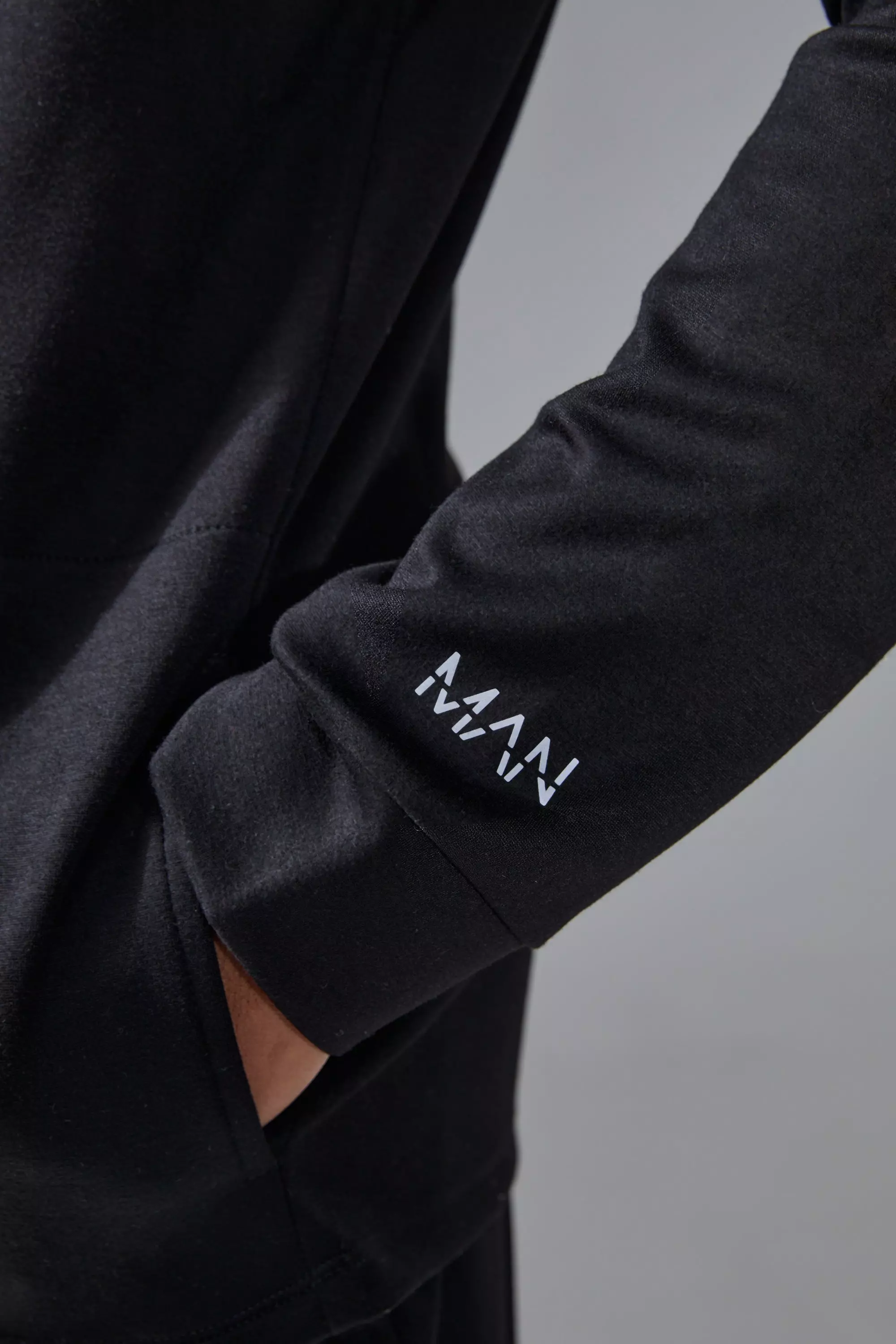 Black Man Active Zachte Stretch Yoga Hoodie alternatieve afbeelding