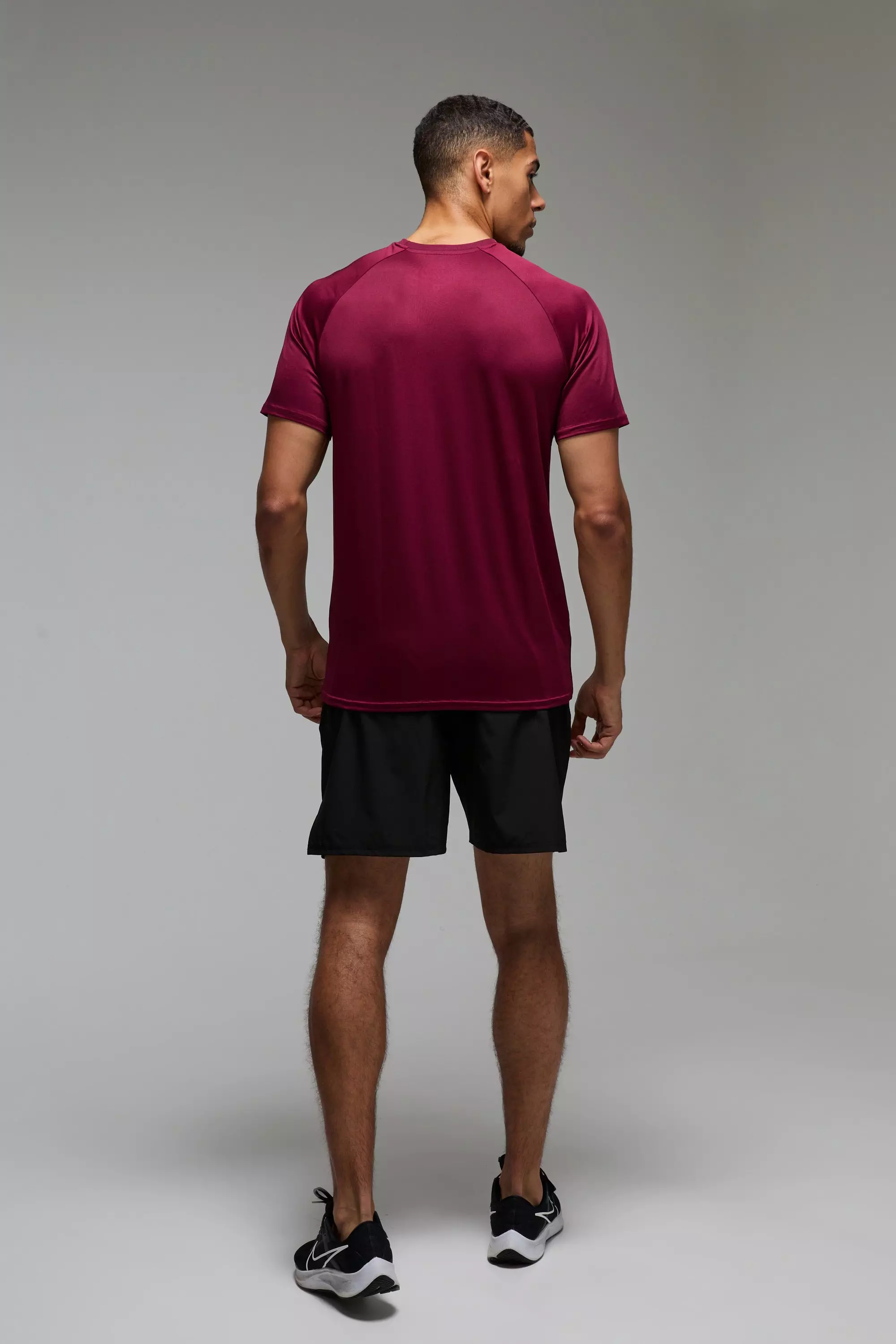Burgundy Man Active Dun Essentials Raglan Fitness T-Shirt alternatieve afbeelding
