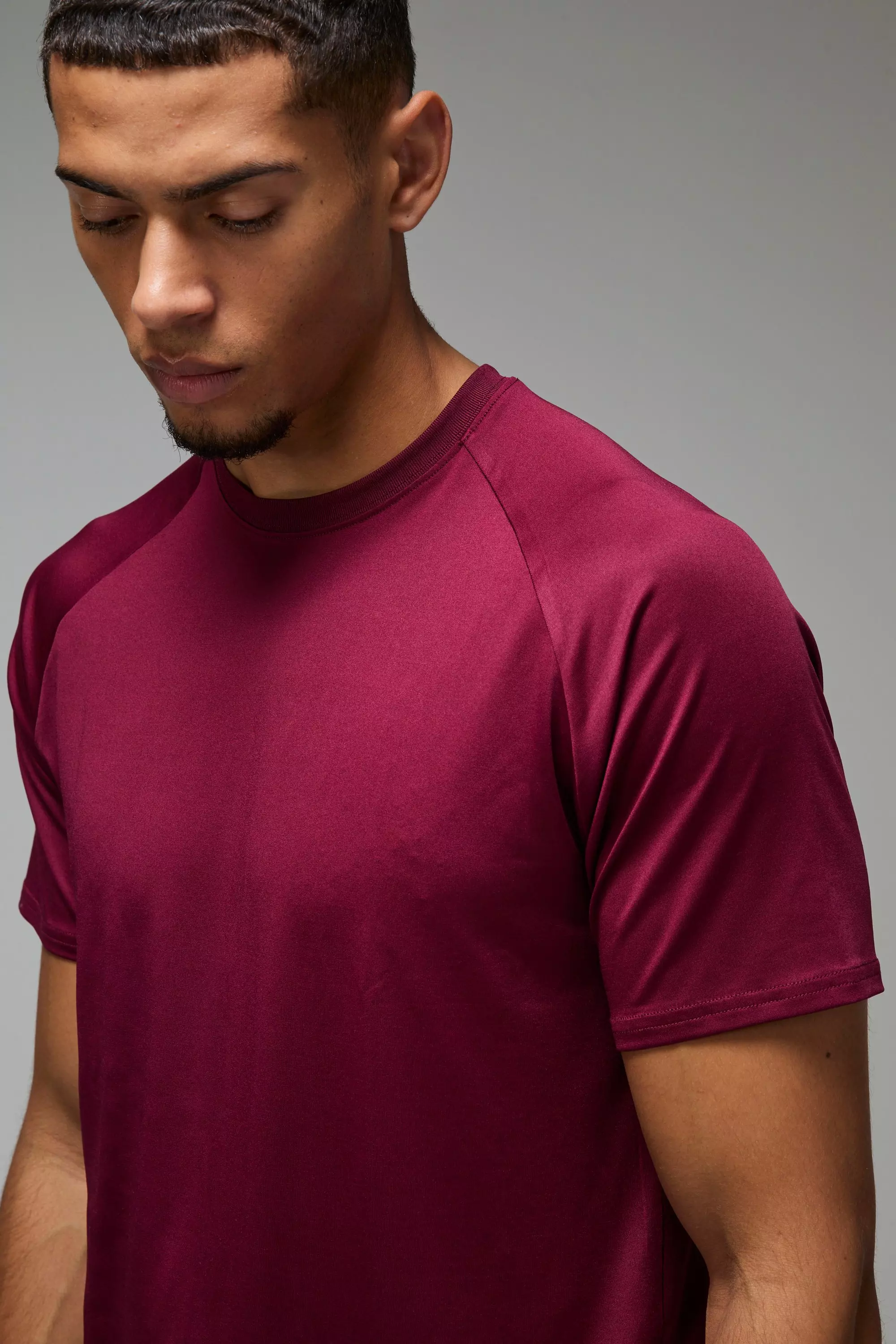 Burgundy Man Active Dun Essentials Raglan Fitness T-Shirt alternatieve afbeelding
