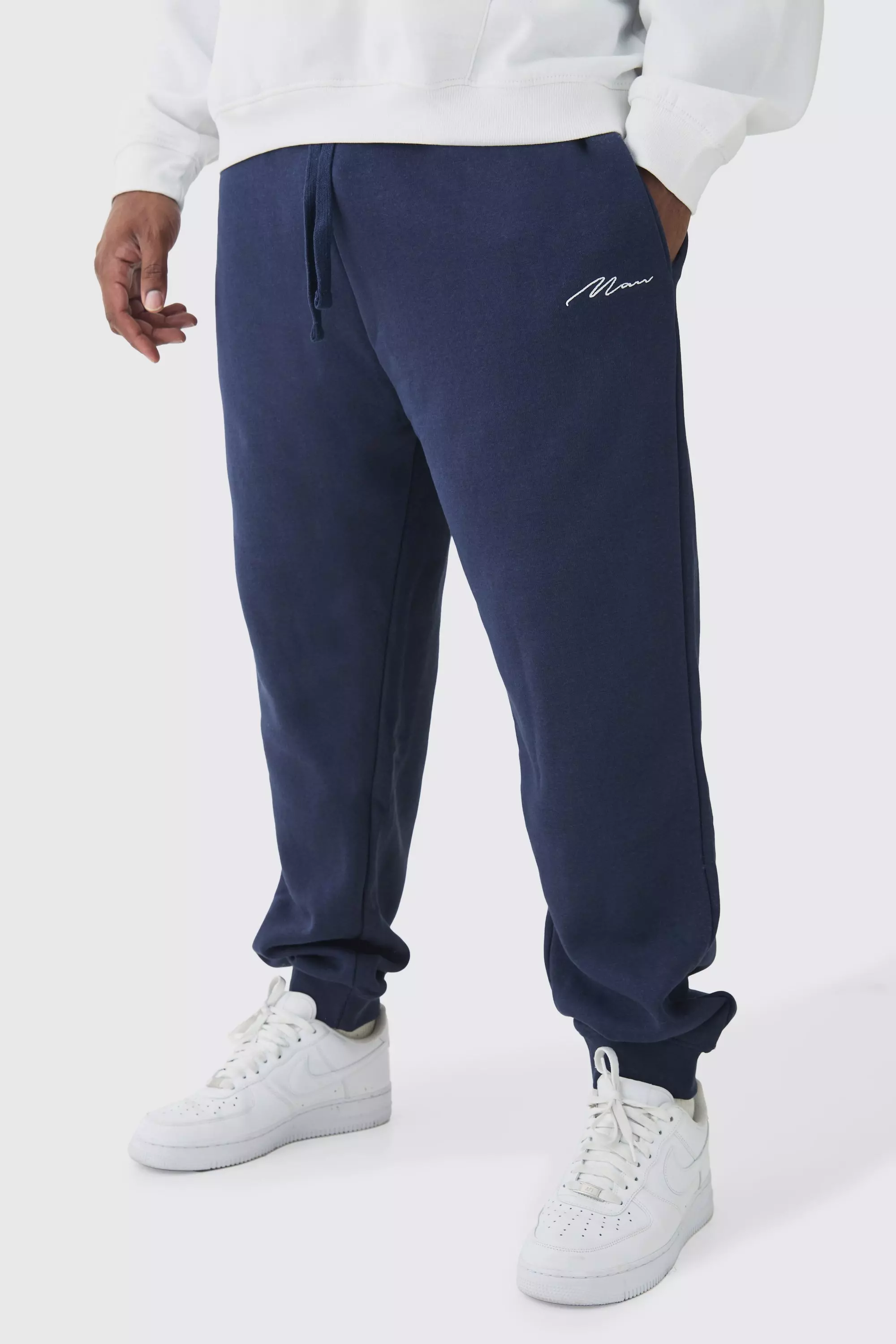 Plus Man Signature Sweatpants In Navy Navy