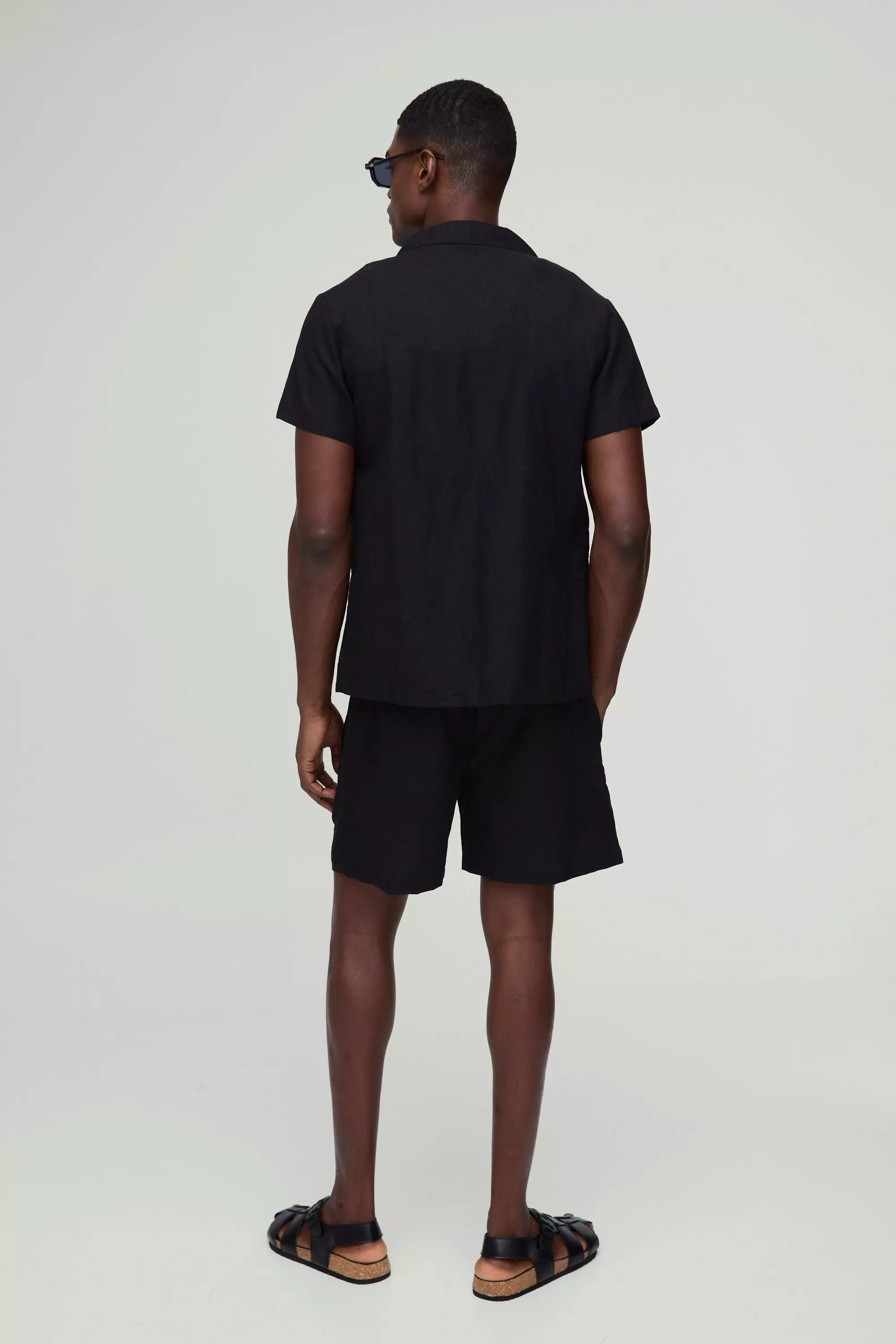 Kurzärmliges Leinen-Hemd & Shorts, Black alternatives Bild