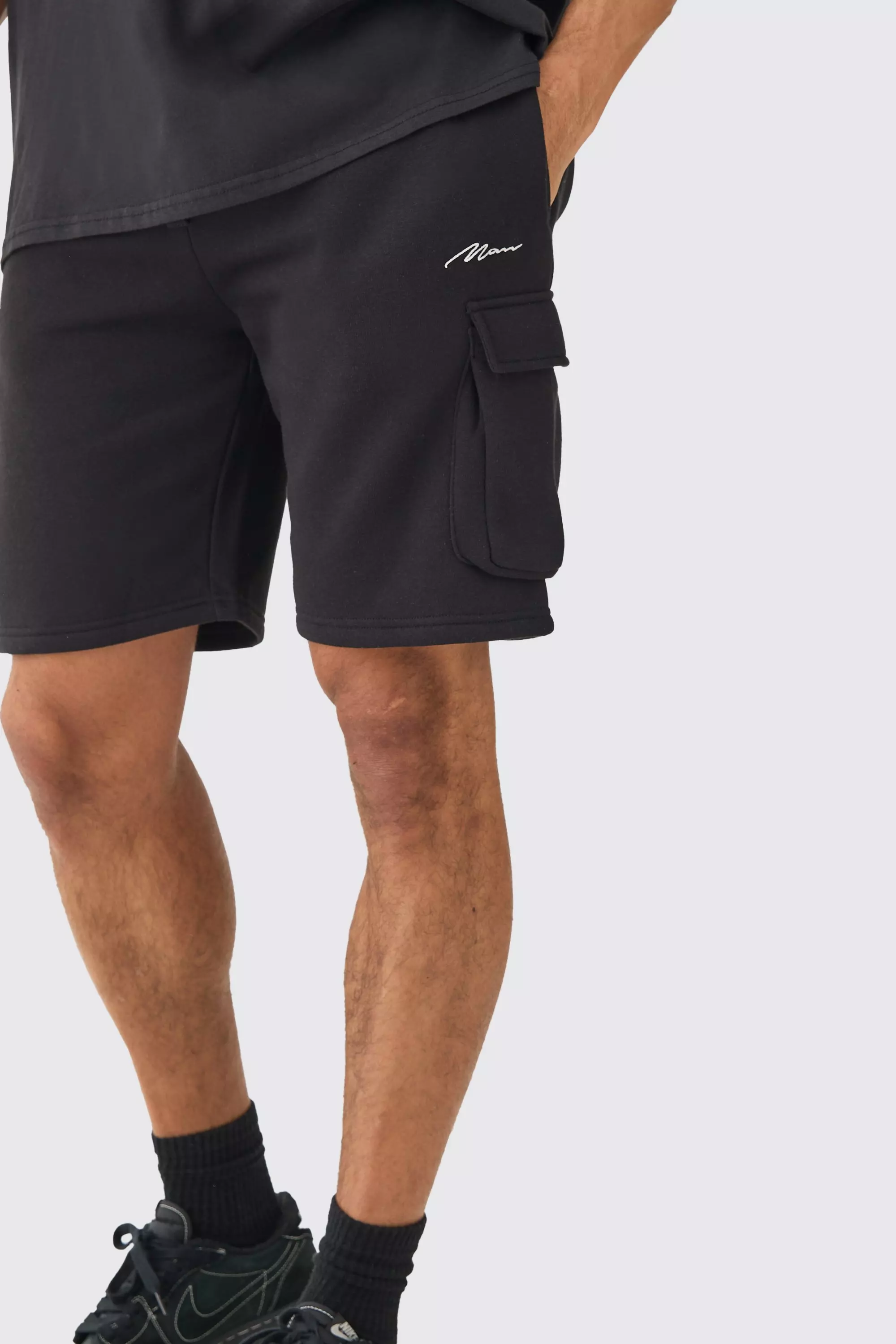 Black Man Signature Middellange Baggy Cargo Shorts alternatieve afbeelding