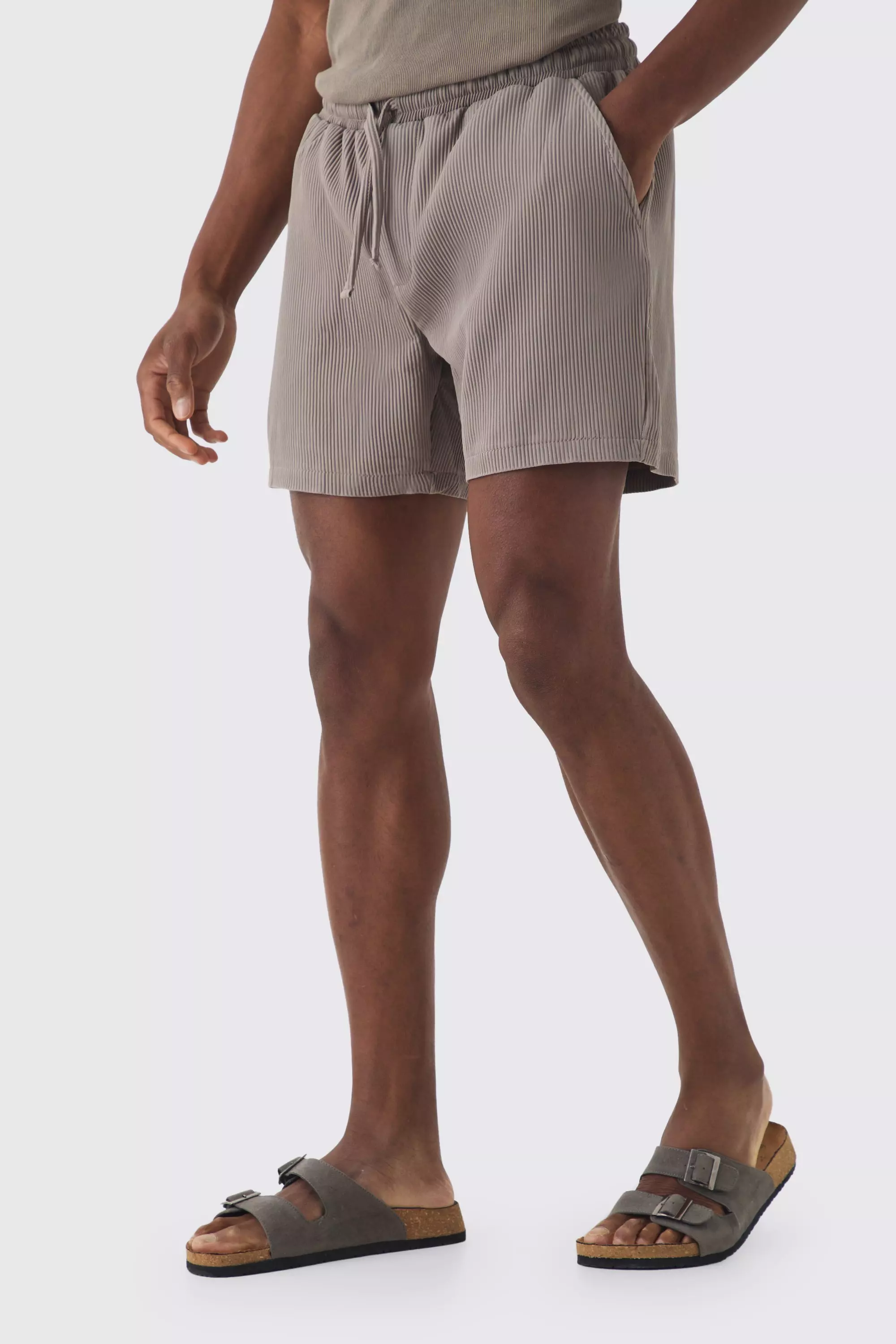 Pleated Drawcord Shorts Taupe