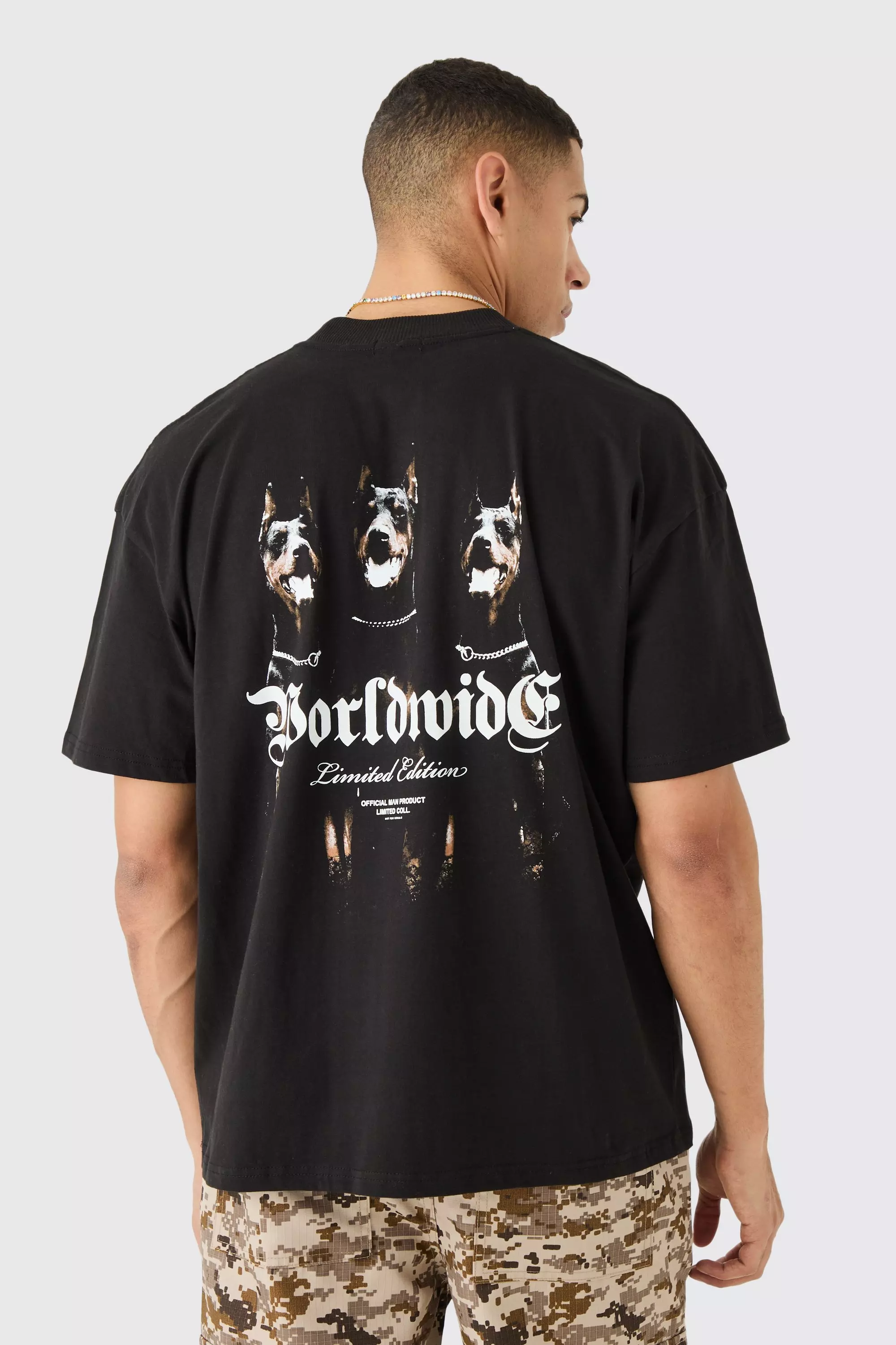 Black Oversized Worldwide Dog Graphic T-shirt