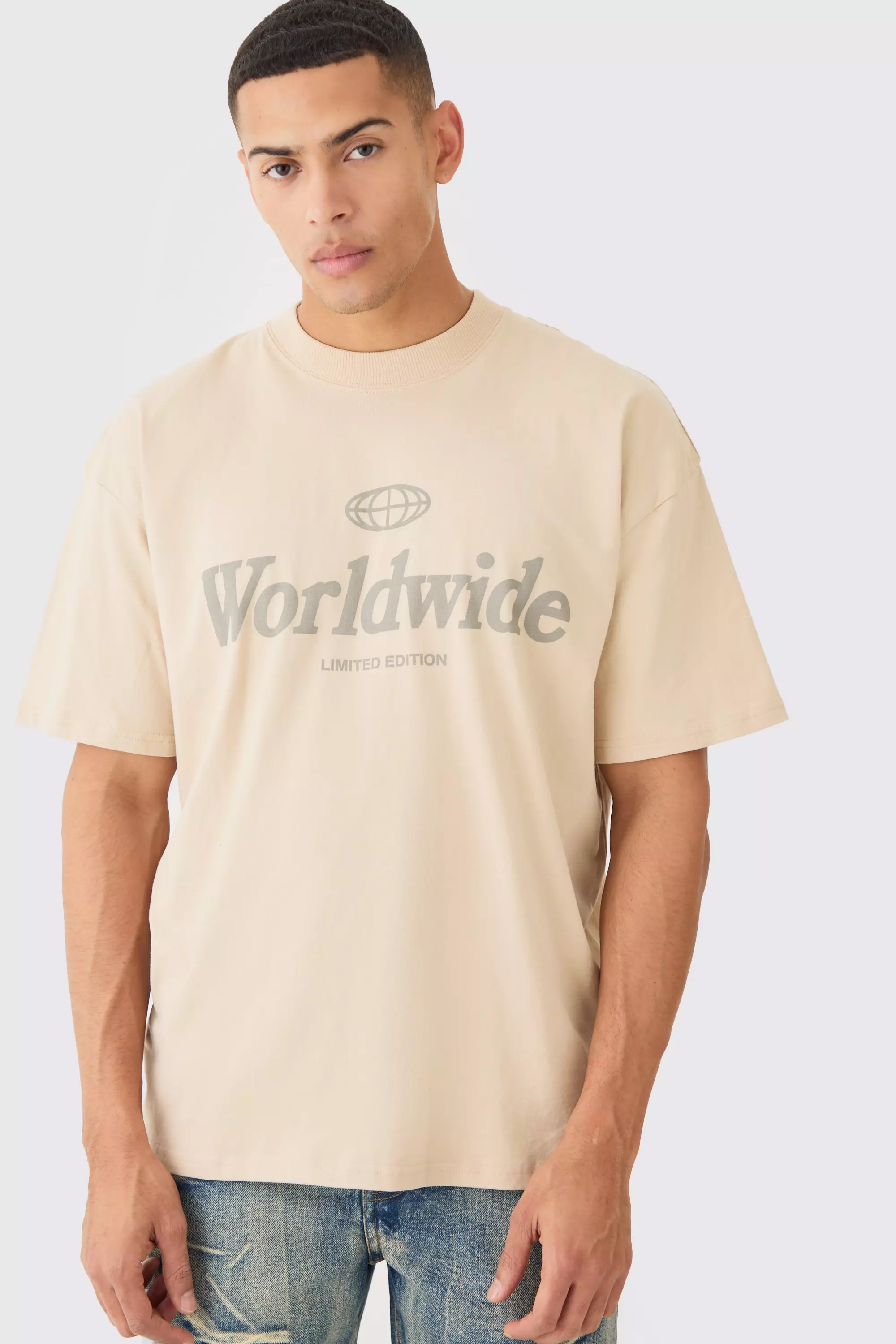 Oversized Worldwide T-shirt Sand