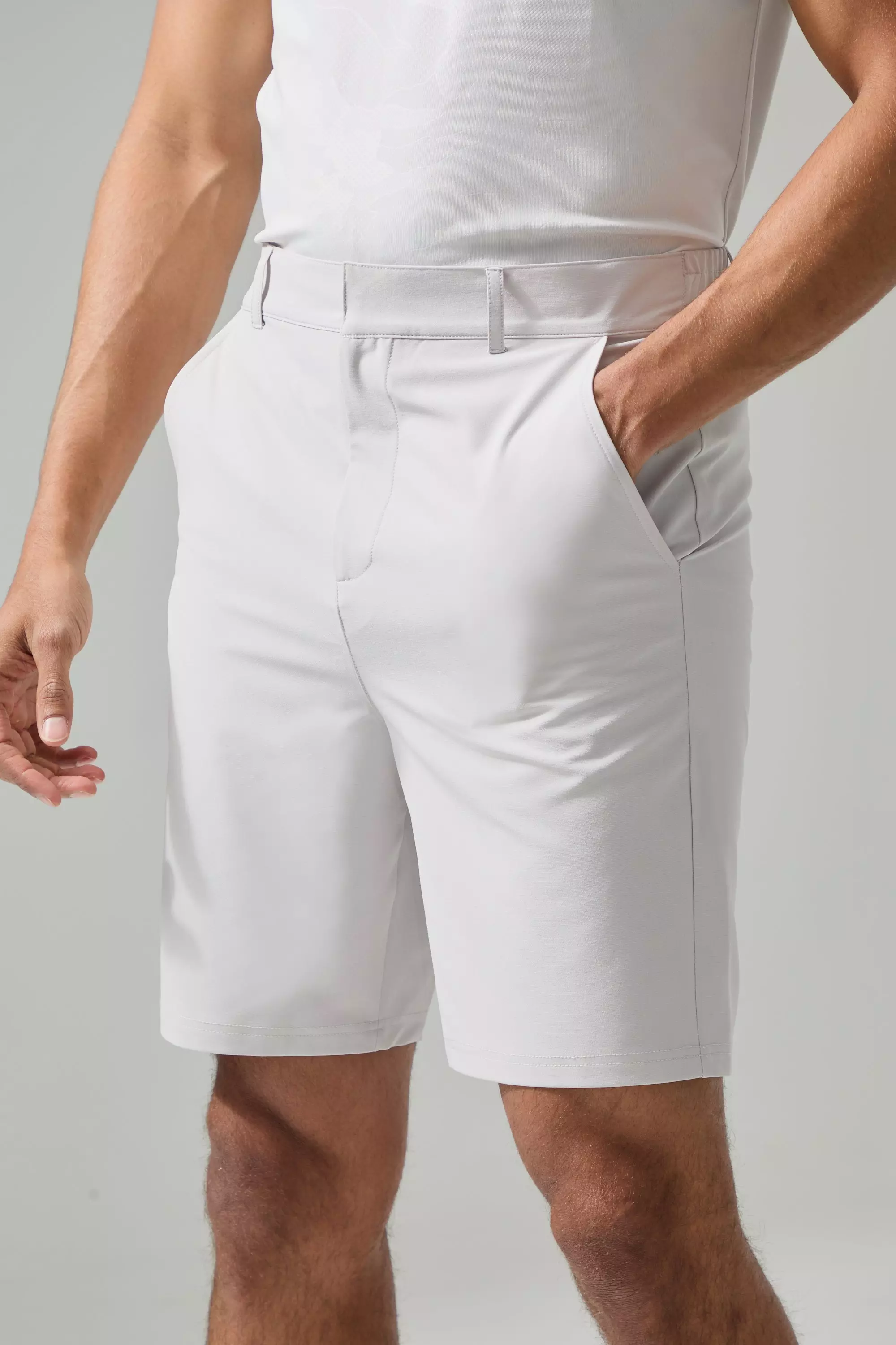 Light grey Man Active Golf 8.5inch Short alternative image