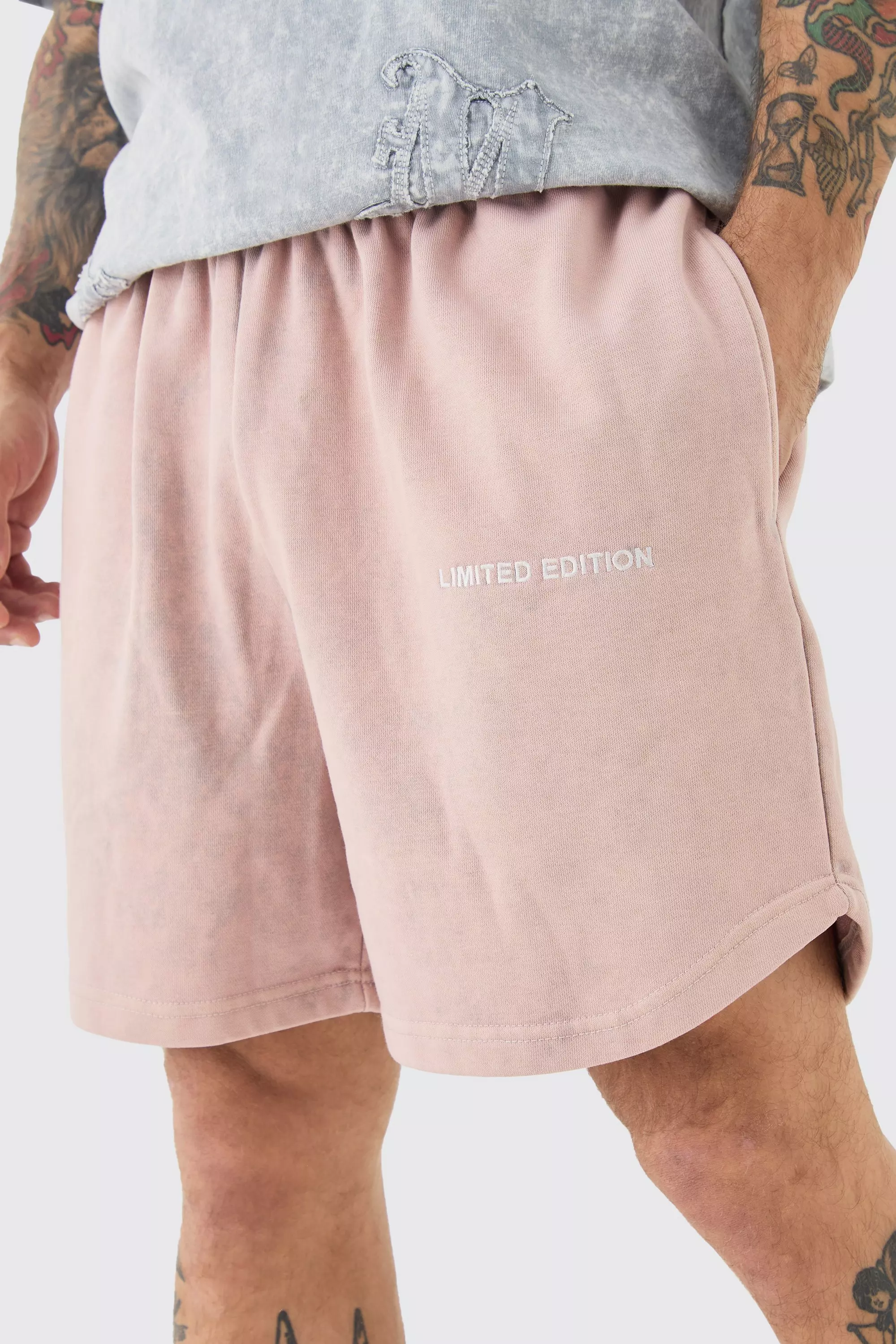 Lockere Shorts mit Acid-Waschung, Pink alternatives Bild