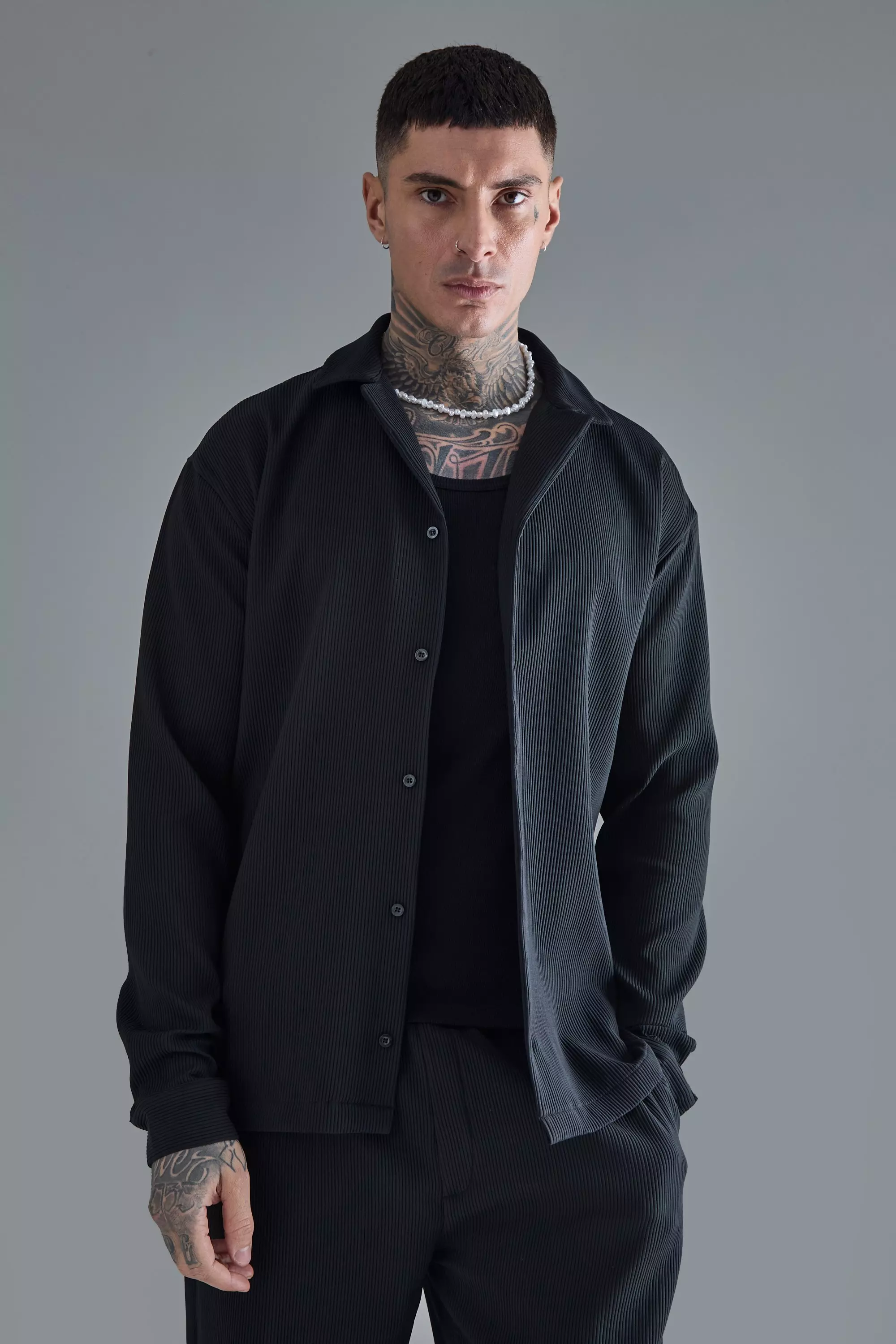 Tall - Chemise plissée à manches longues, Black autre image