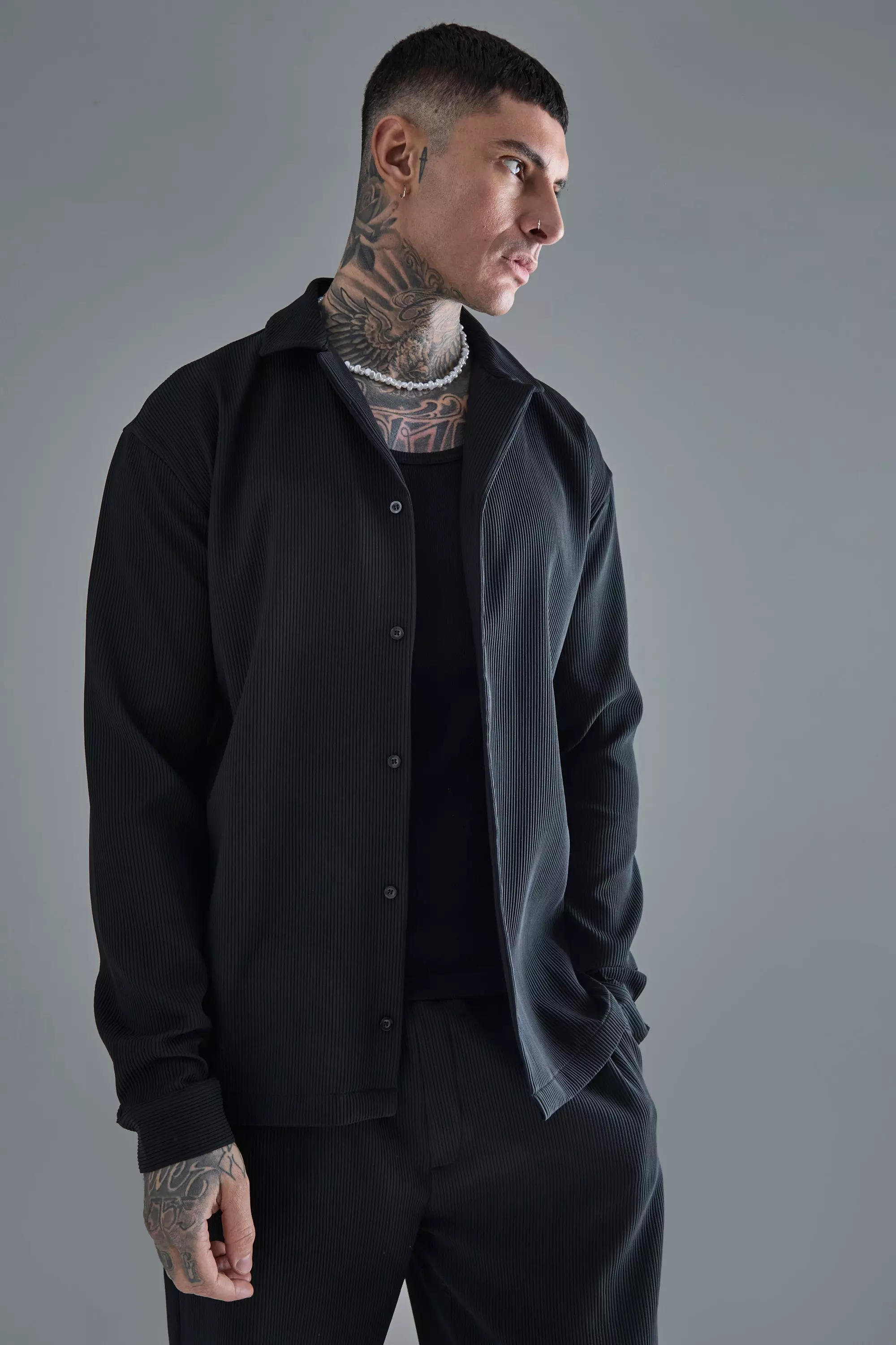 Tall - Chemise plissée à manches longues, Black autre image