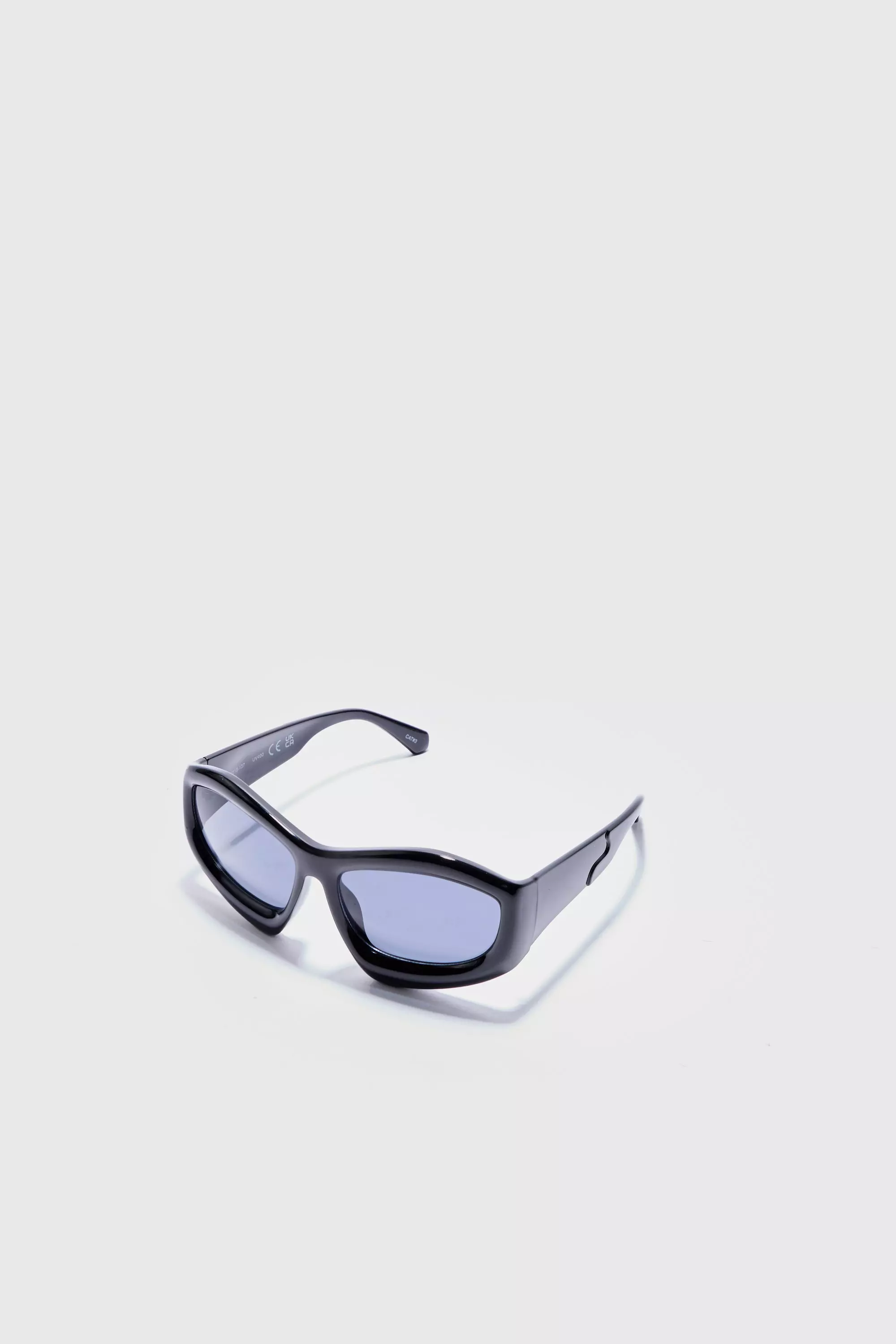 Chunky Plastic Sunglasses In Black Black