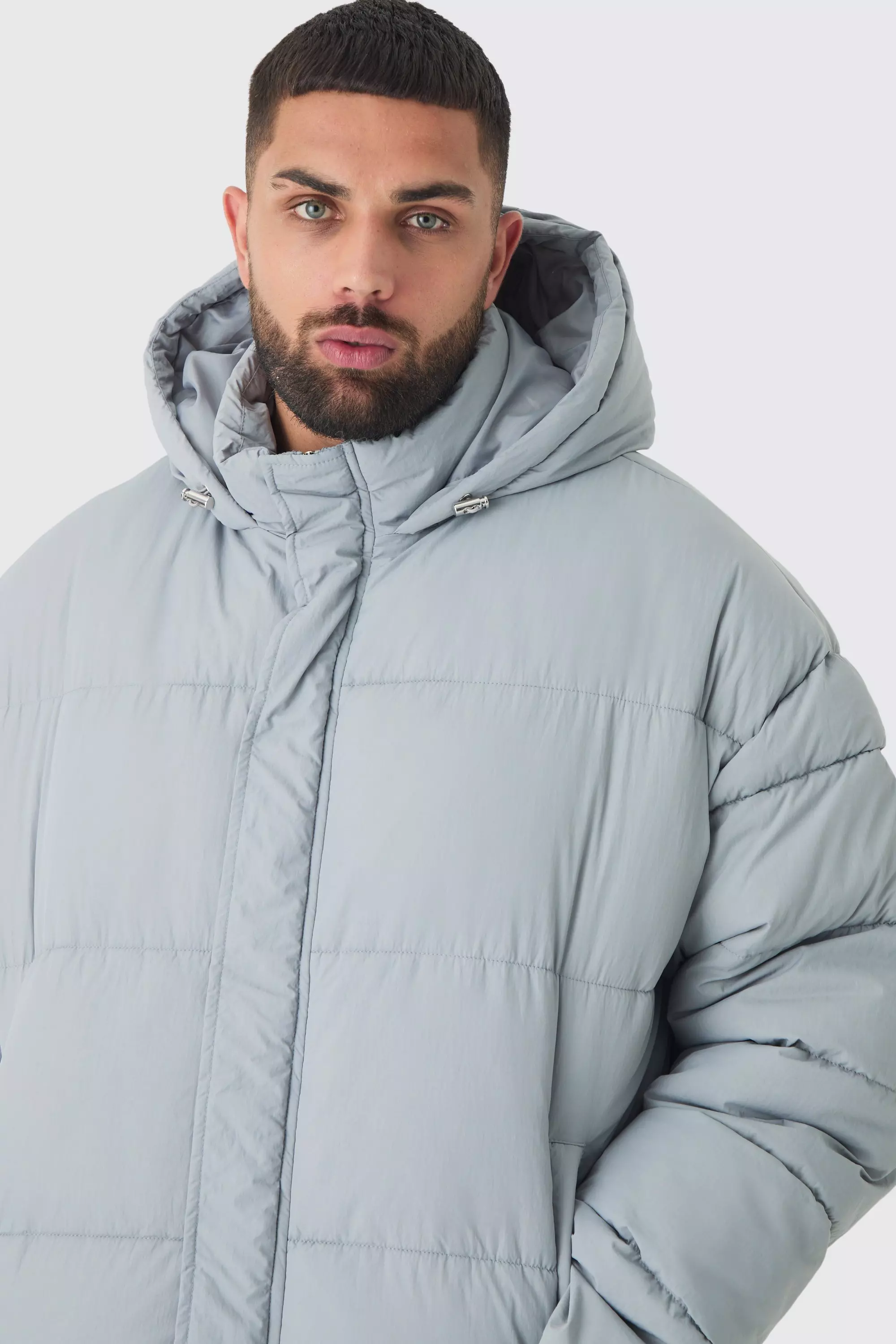 Plus kastige Nylon-Steppjacke in Knitteroptik, Light grey alternatives Bild