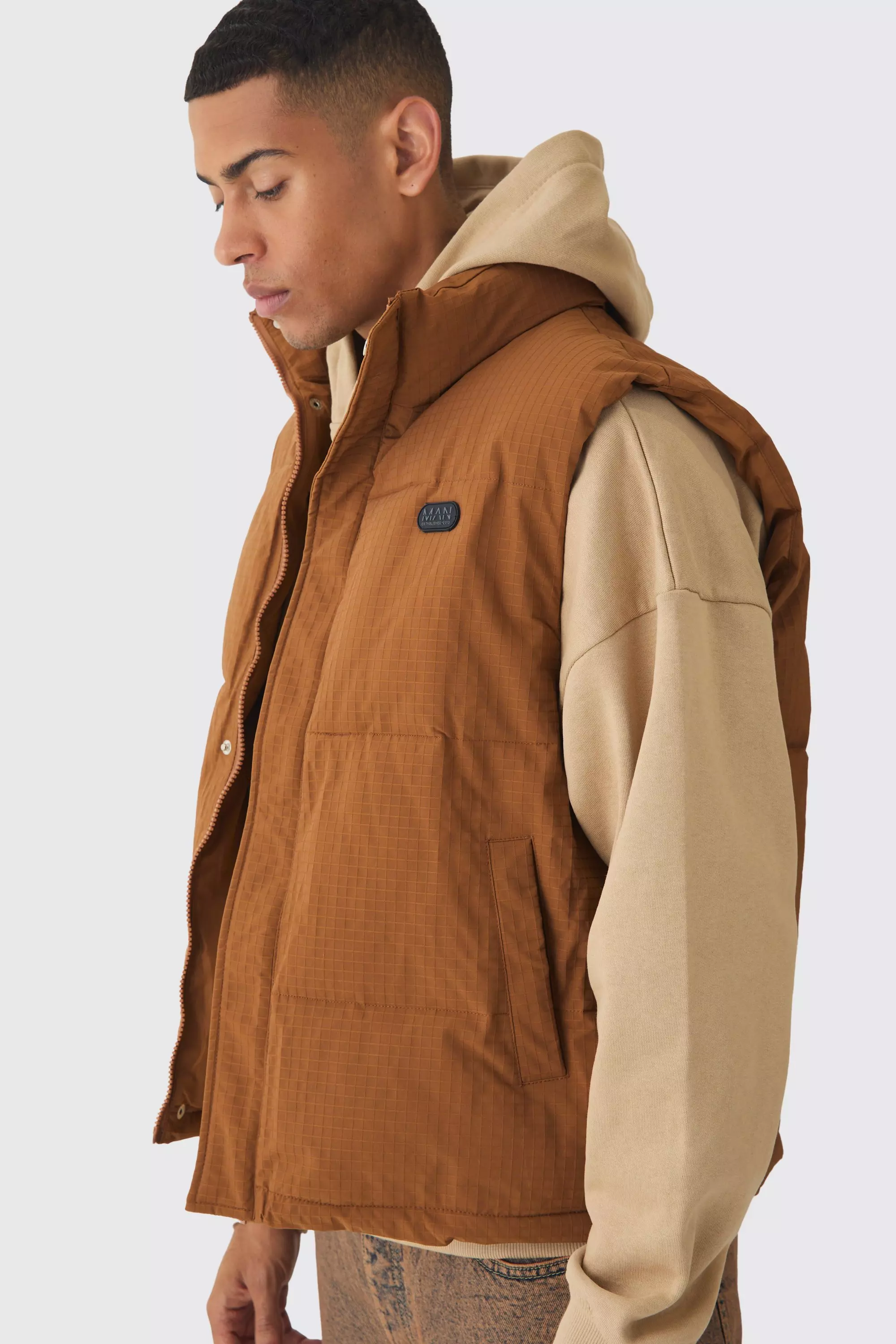 Man Tab Ripstop Funnel Neck Puffer Gilet In Tan alternative image