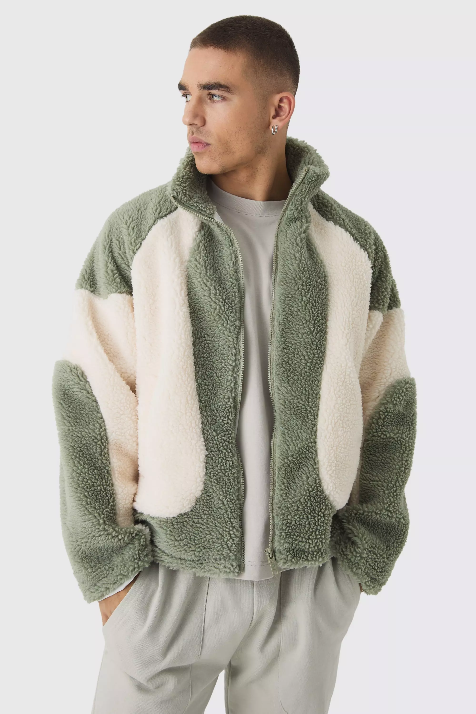 Colour Block Borg Jacket In Sage alternative image