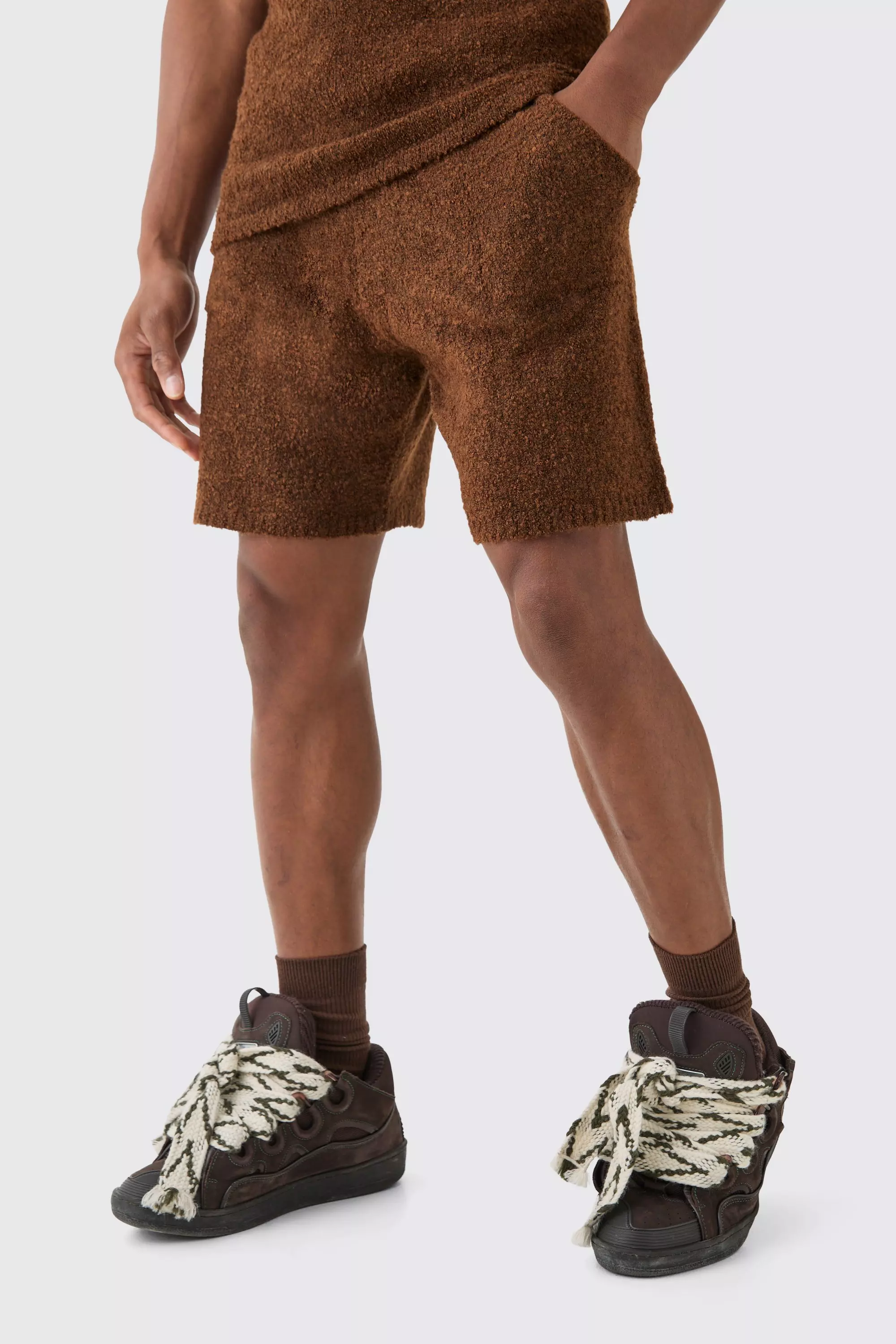 Brown Relaxed Boucle Knit Short In Chocolate