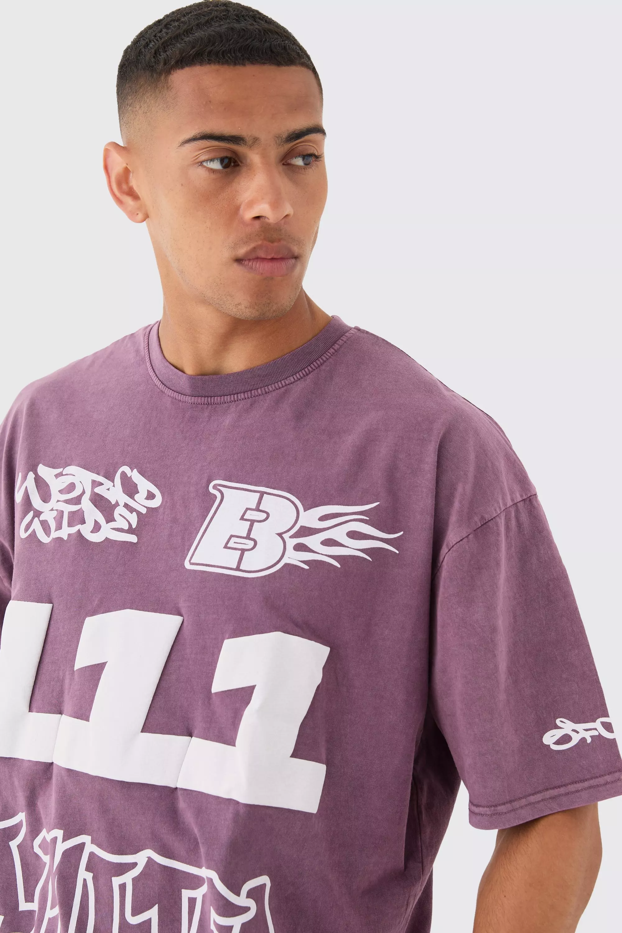 Kastiges Oversize T-Shirt mit Moto-Print, Brown alternatives Bild