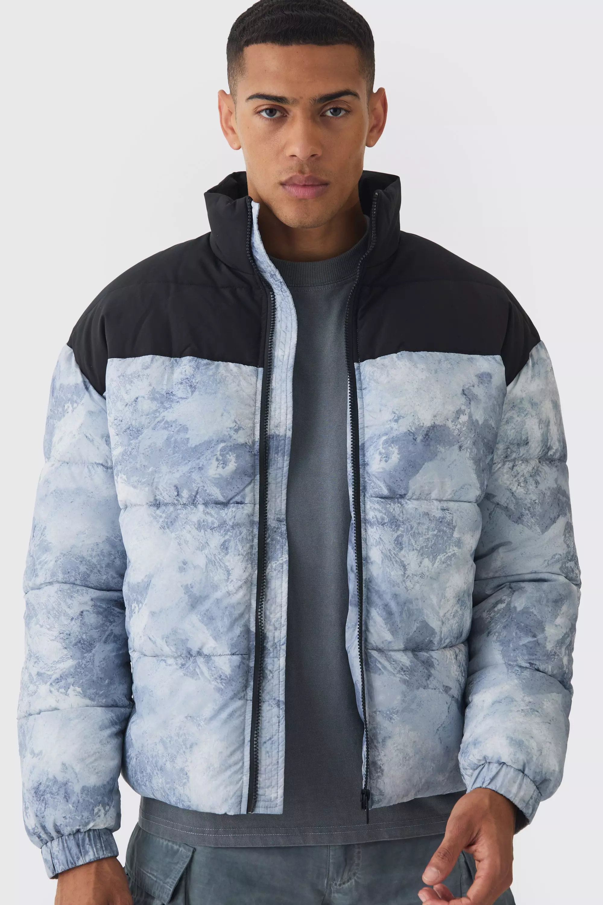 Colour Block Printed Funnel Neck Puffer Coat In Grey Grey