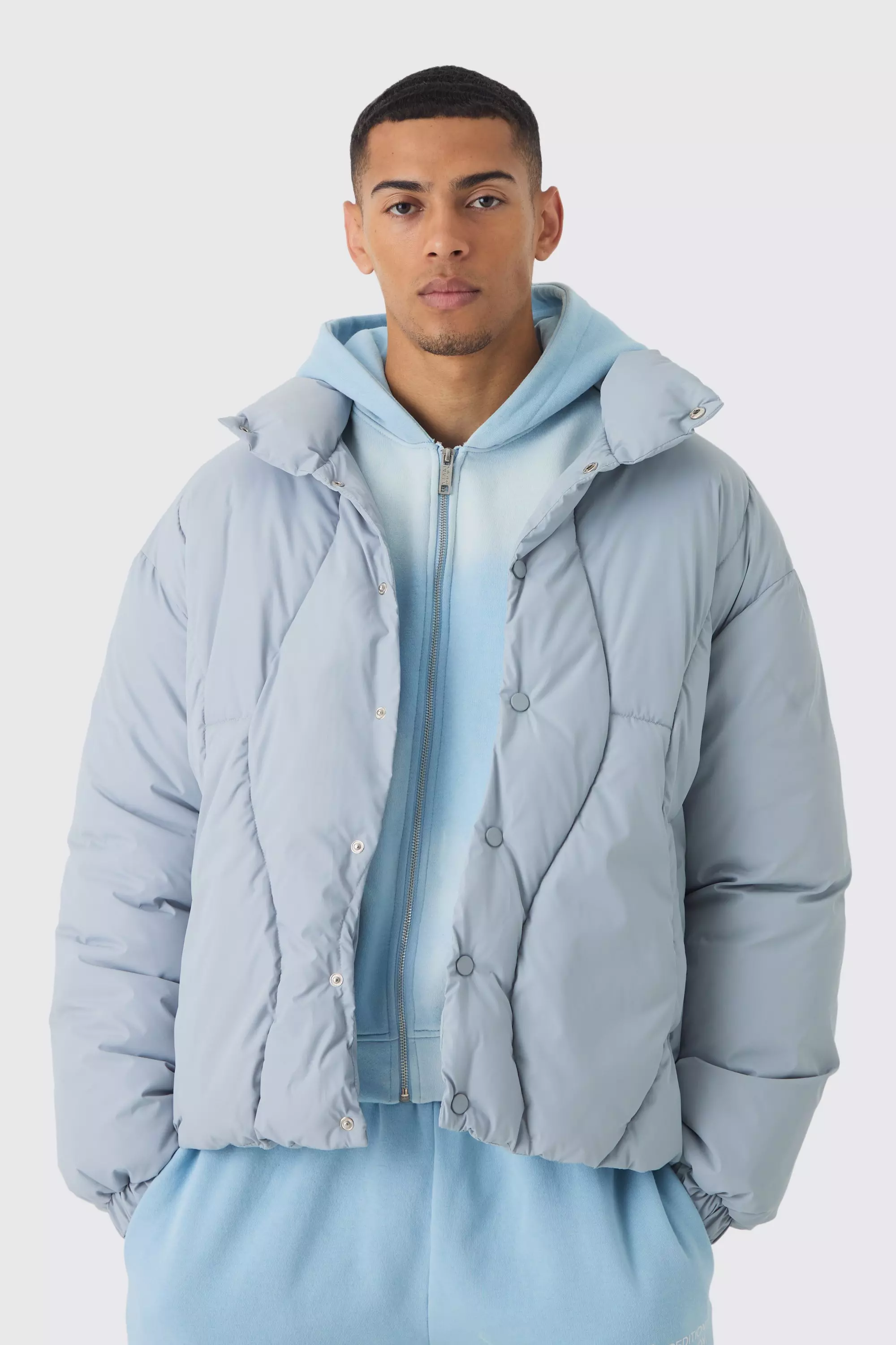 Abstract Quilted Funnel Neck Puffer In Grey Grey