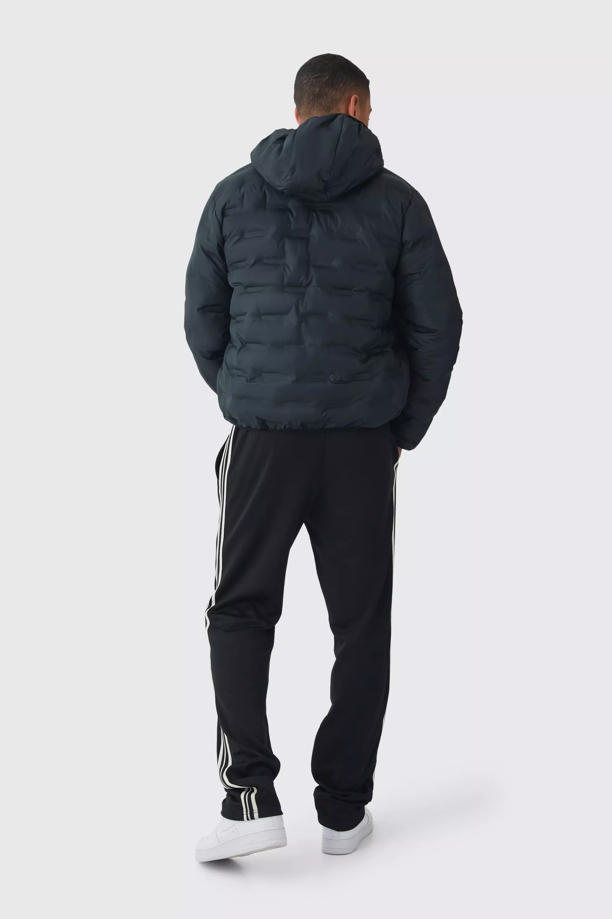 Hooded Heat Seal Quilted Jacket In Black alternative image