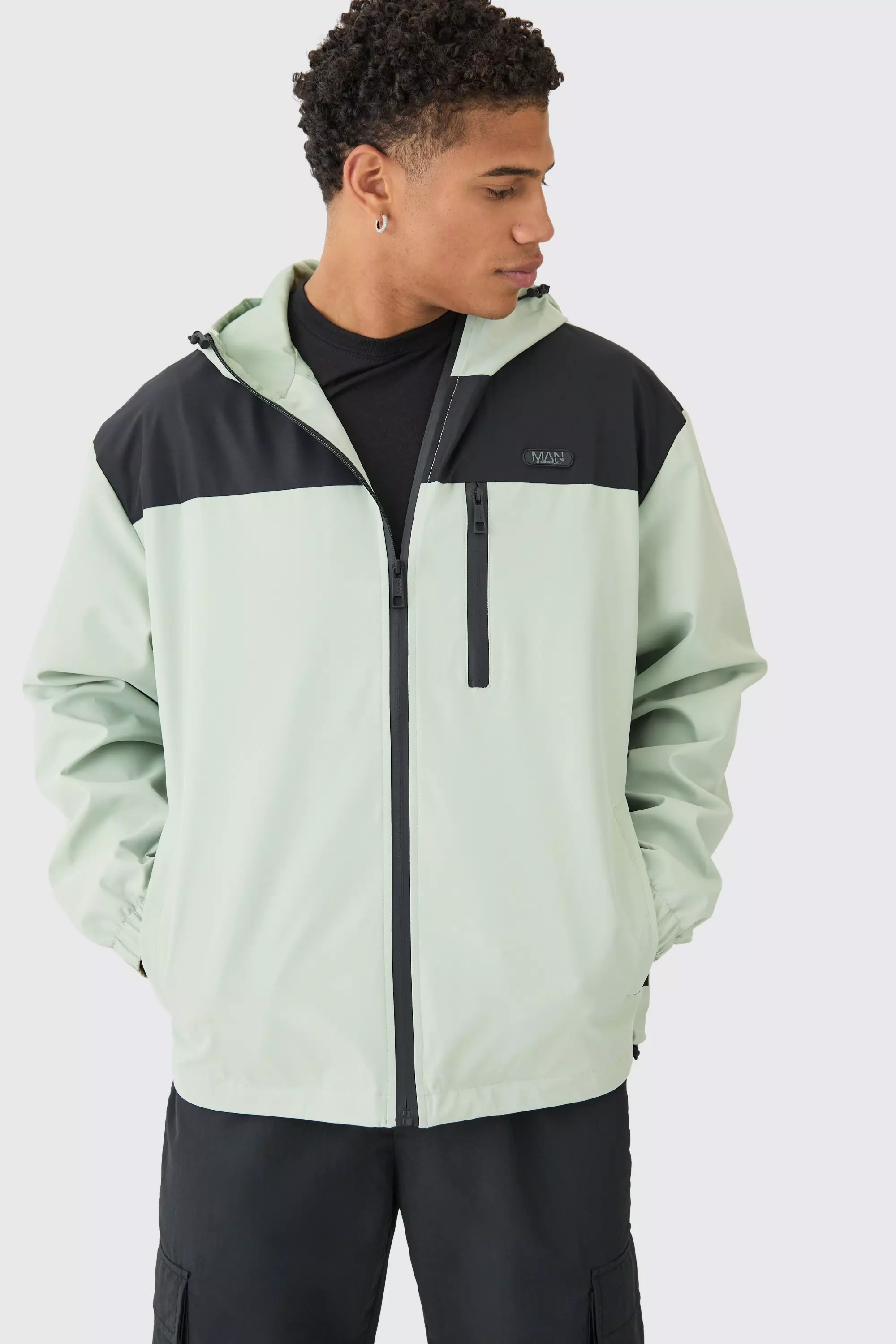 boohoo Women s Oversized Tab Color Block Hooded Windbreaker in Sage Green Casual Jackets