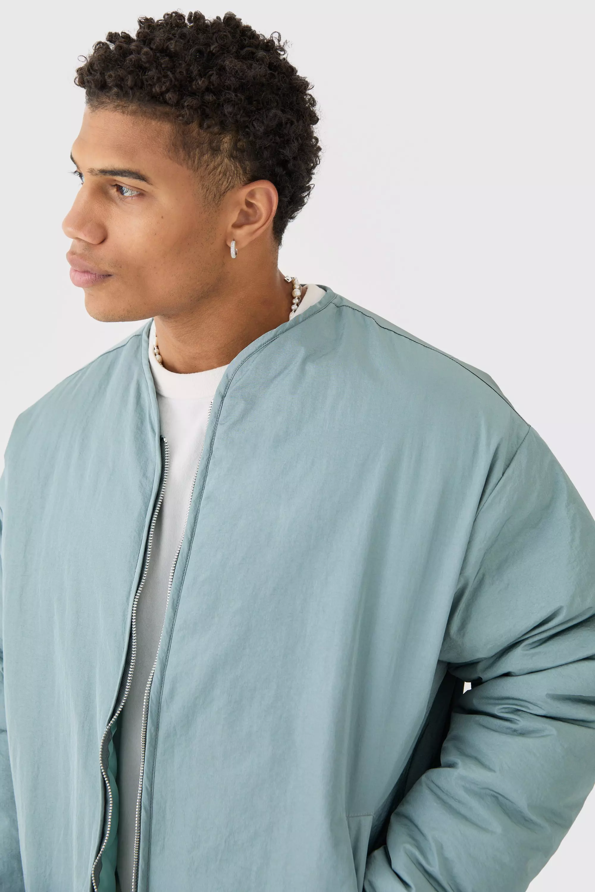 Kragenlose Oversize Bomberjacke in Smok-Optik, Slate alternatives Bild