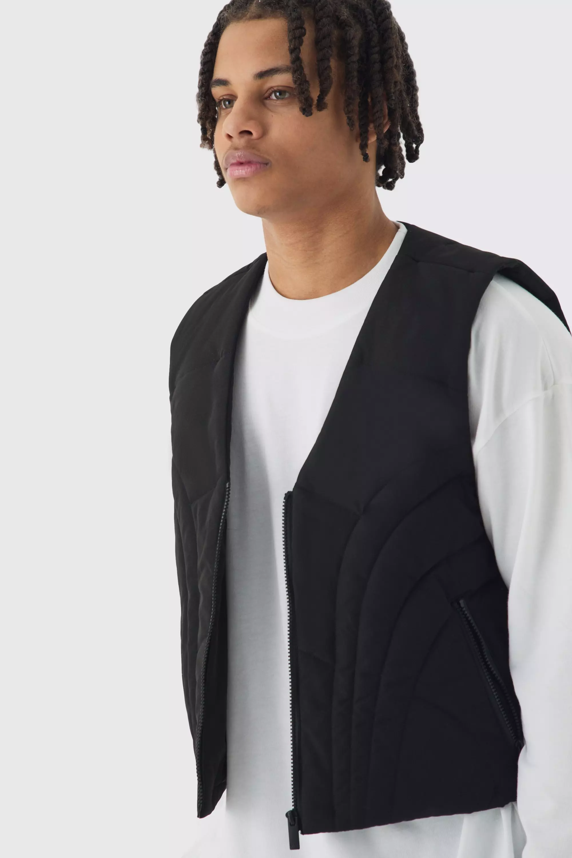 Boxy Abstract Quilted Gilet In Black alternative image