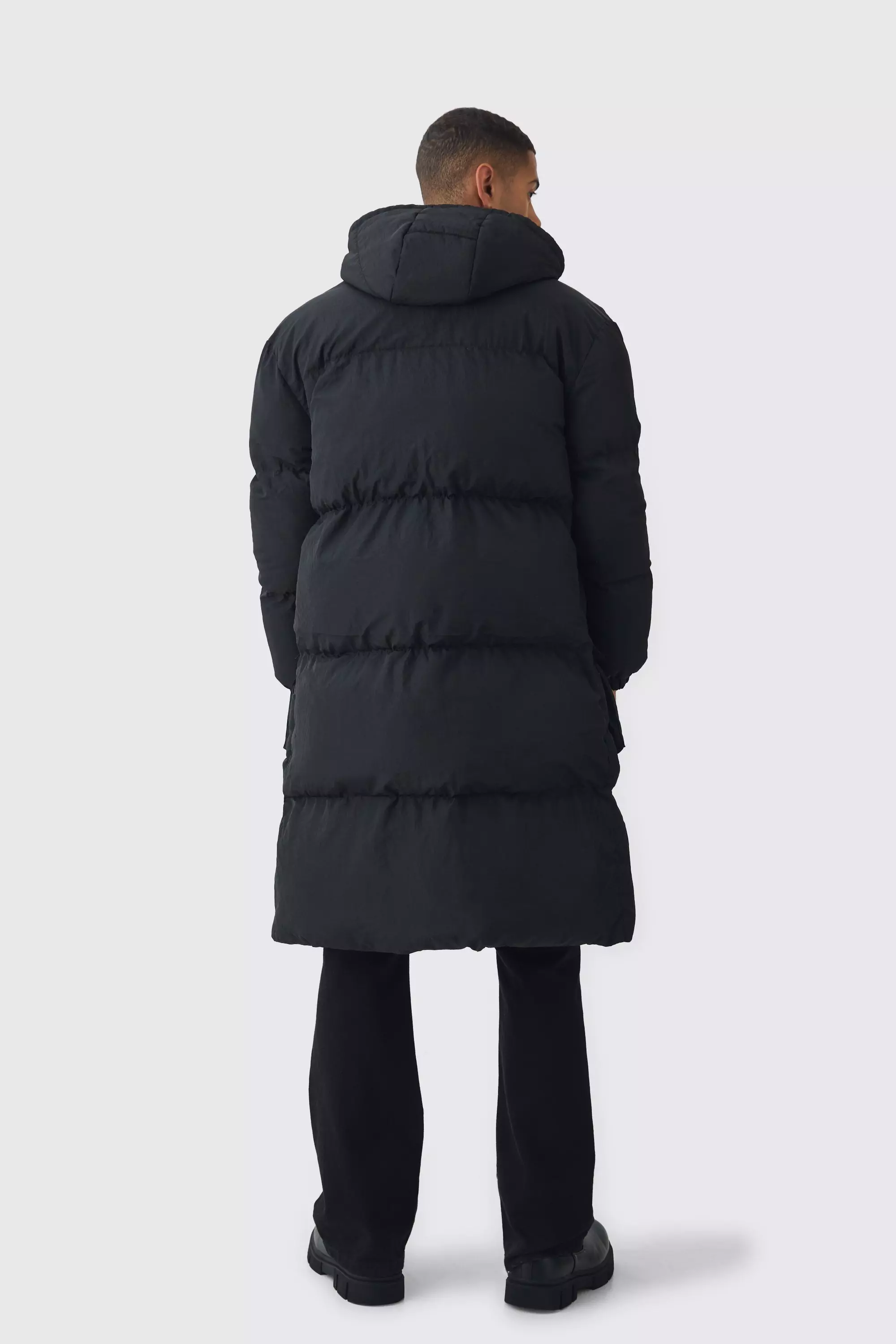 4 Pocket Longline Hooded Puffer In Black boohooMAN UK