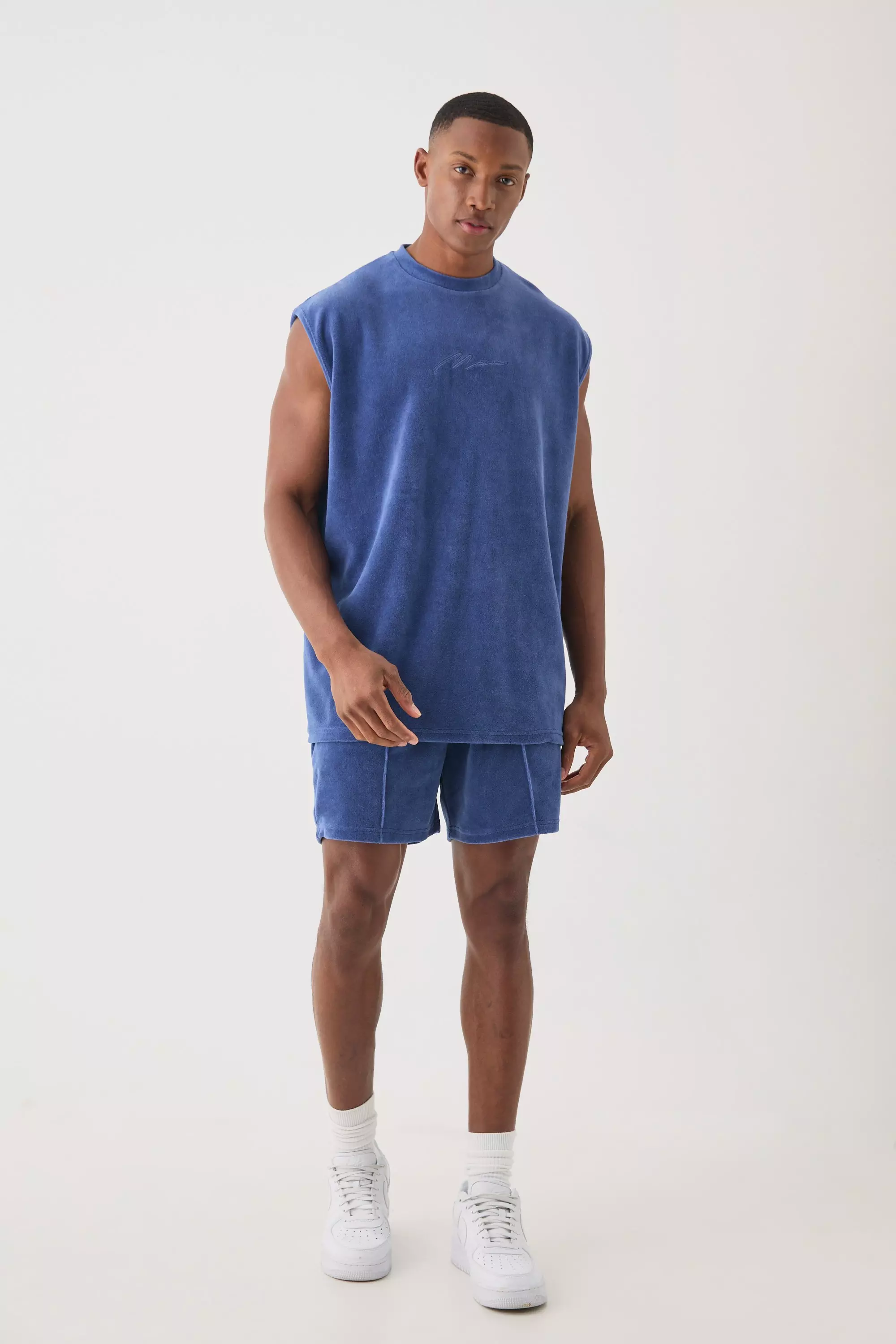 Man Velour Oversized Tank & Pinktuck Shorts Set slate blue