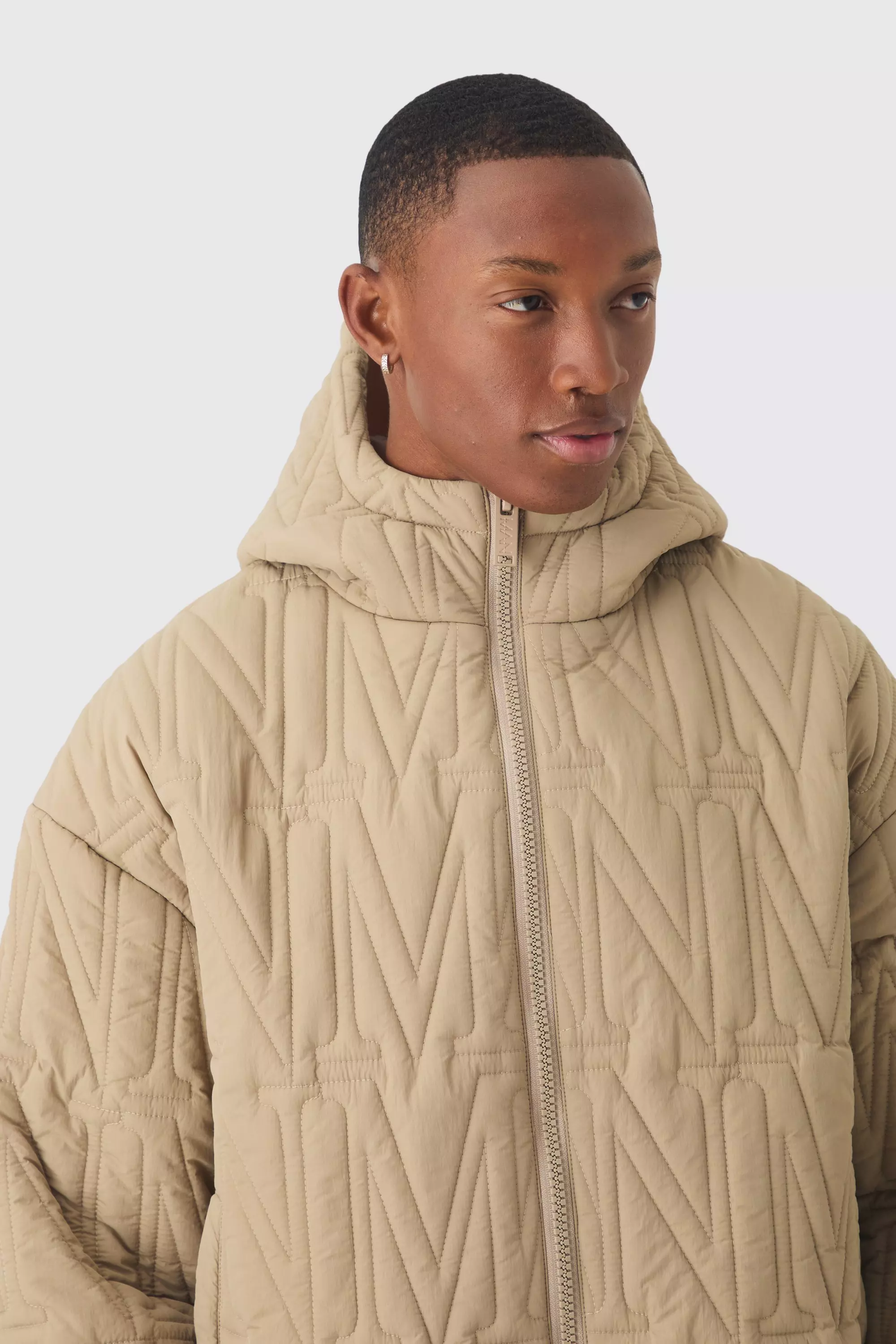Doudoune matelassée en taupe autre image