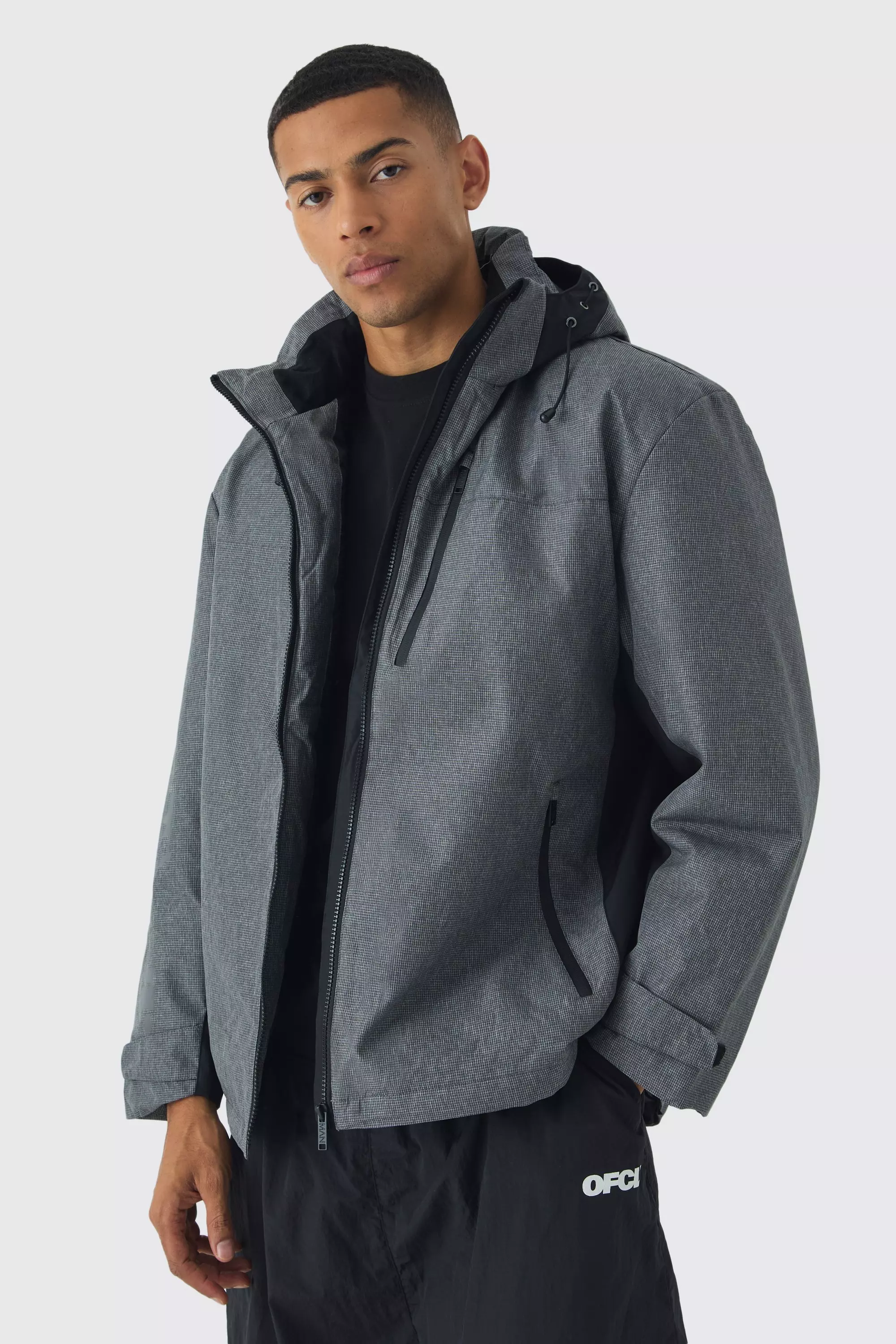 Colour Block Hooded Technical Hiker Jacket In Grey Grey