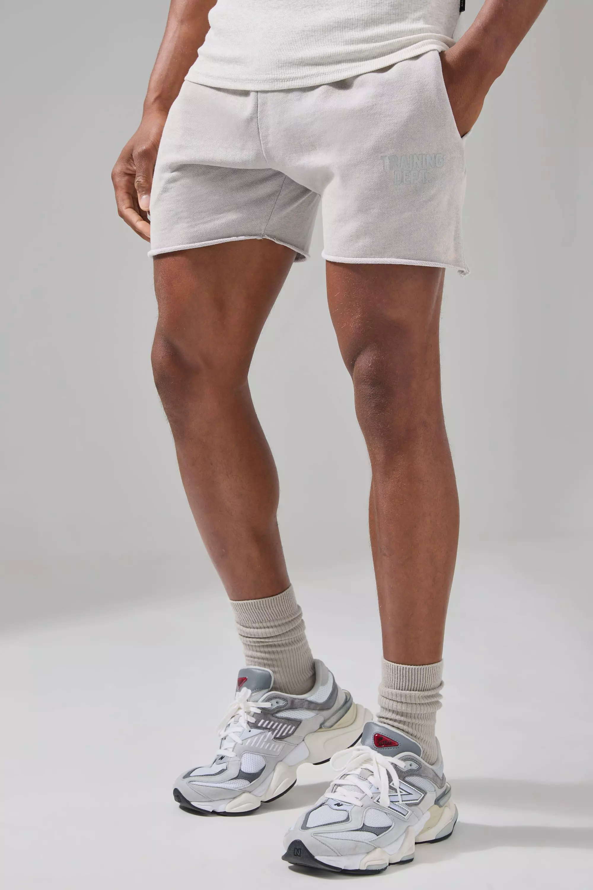 Grey Active Training Dept Washed 5inch Short alternative image