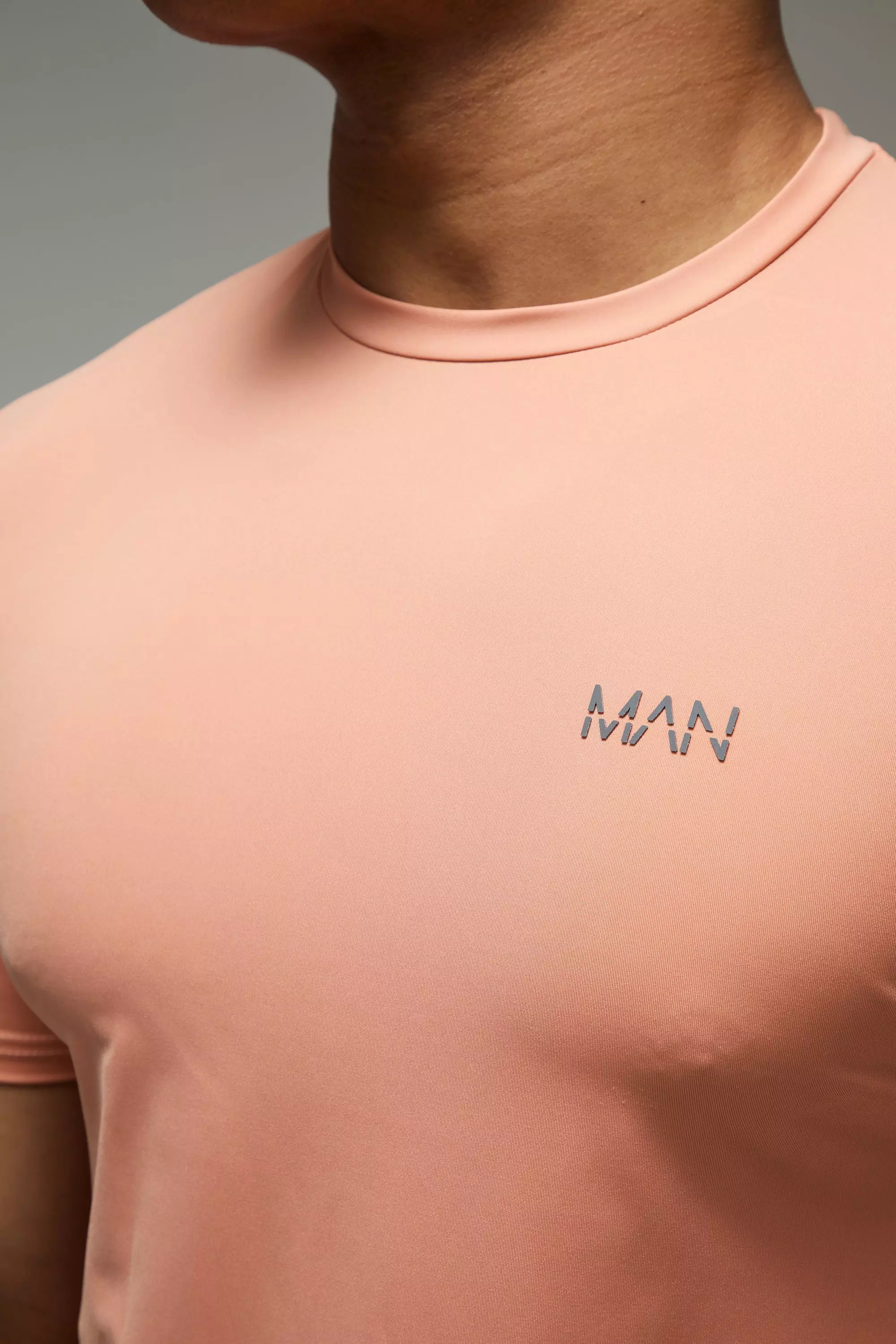 Coral Man Active Performance T-shirt alternative image